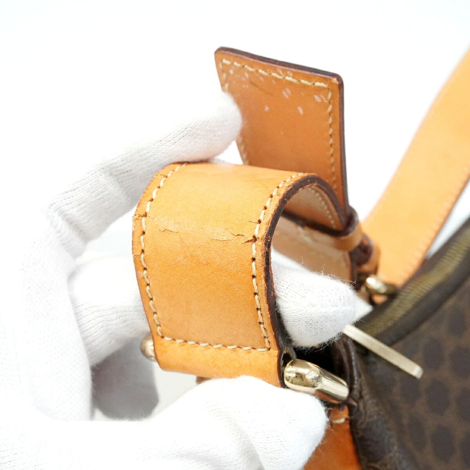Celine Brown Pvc Shoulder Bag (Pre-Owned)
