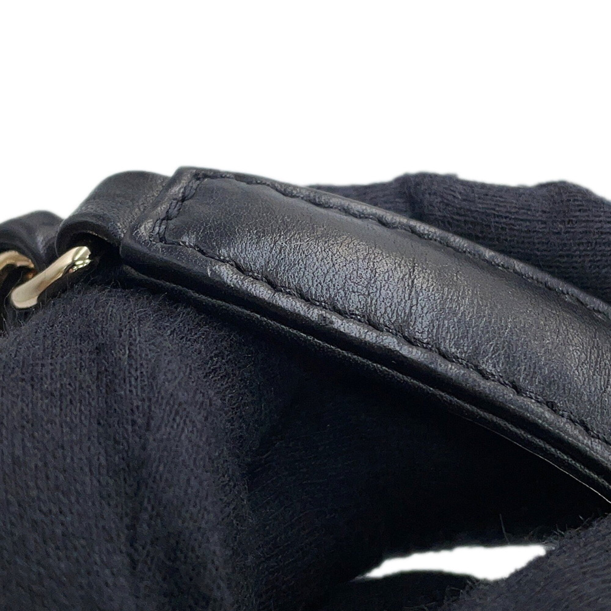 Chanel Matelasse Black Leather Handbag Shoulder Bag (Pre-Owned)