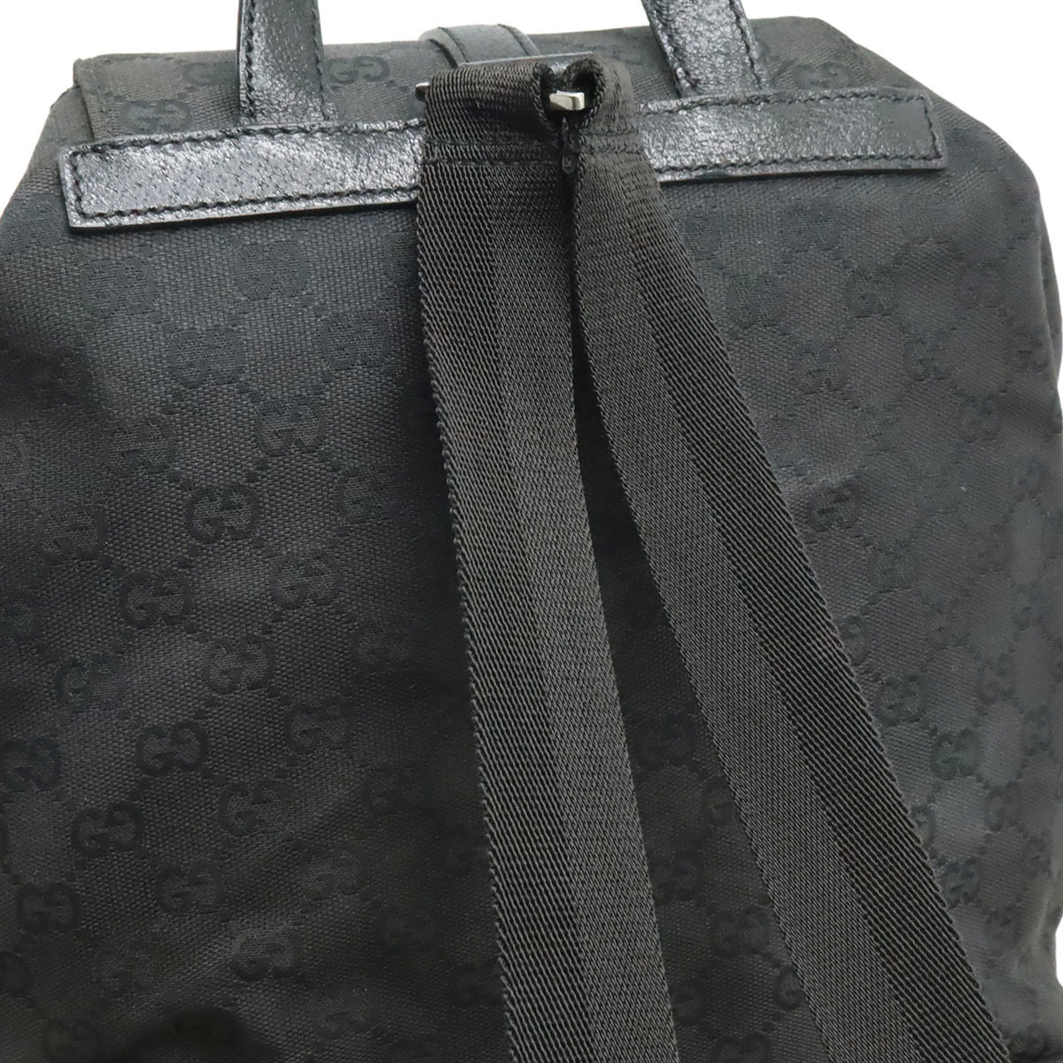 Gucci Black Gg Canvas Backpack (Pre-Owned)