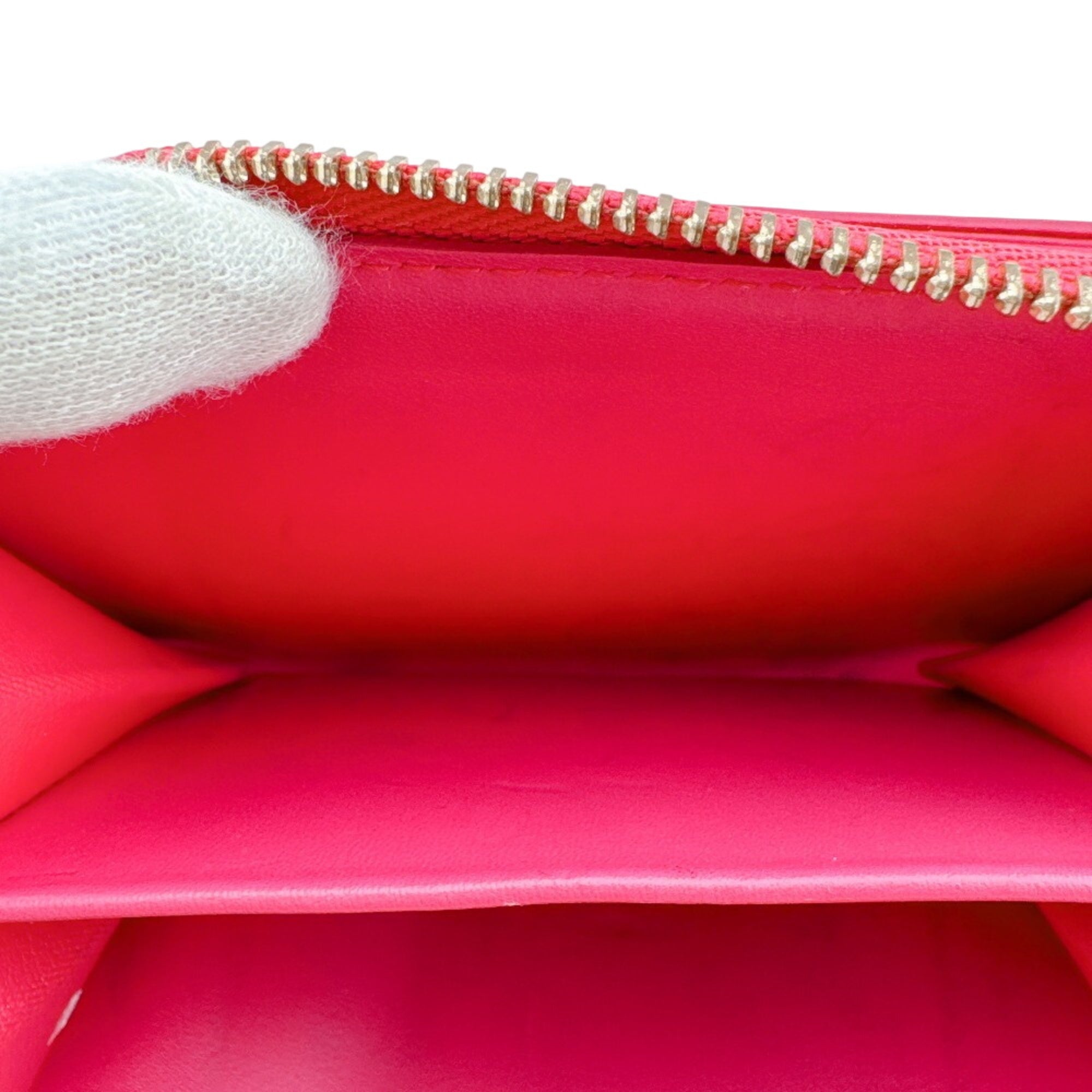 Louis Vuitton Pink Leather Wallet (Bi-Fold) (Pre-Owned)
