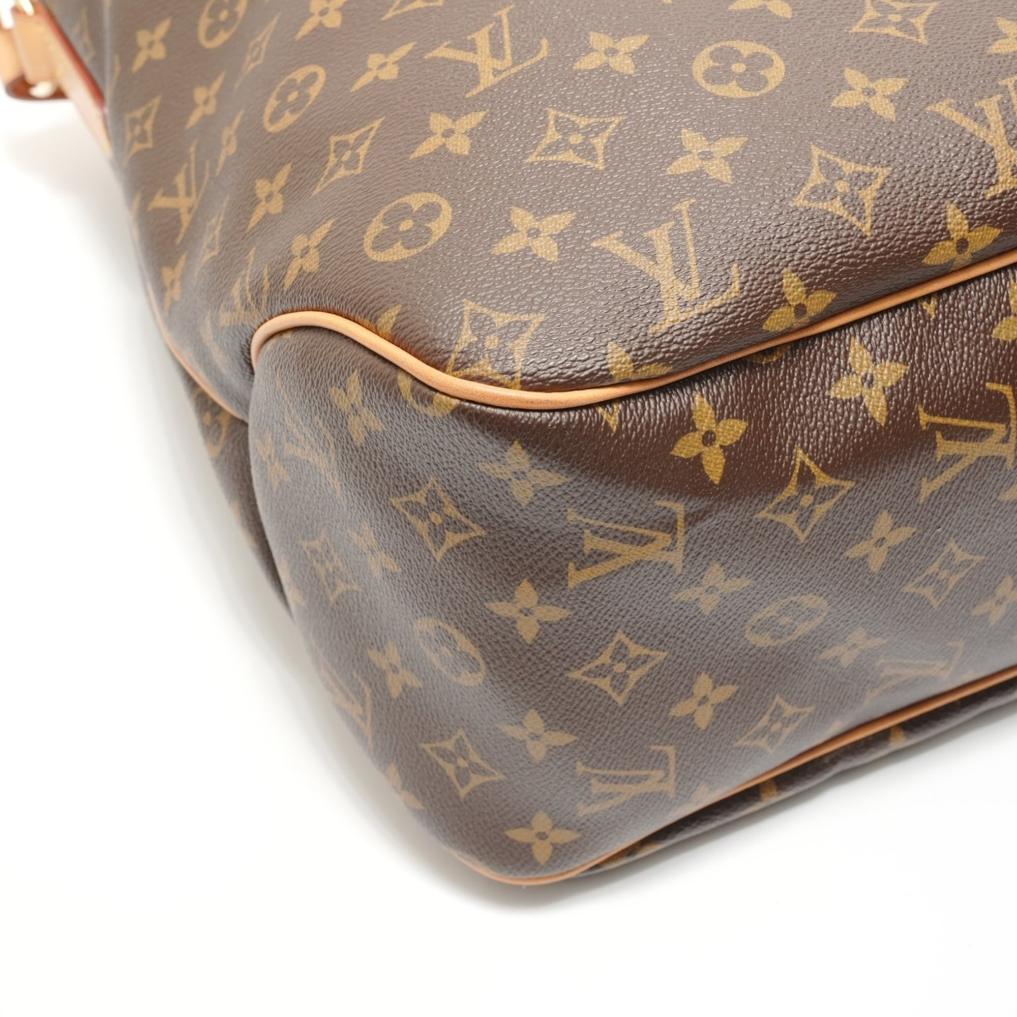 Louis Vuitton Monogram Brown Monogram Shoulder Bag (Pre-Owned)