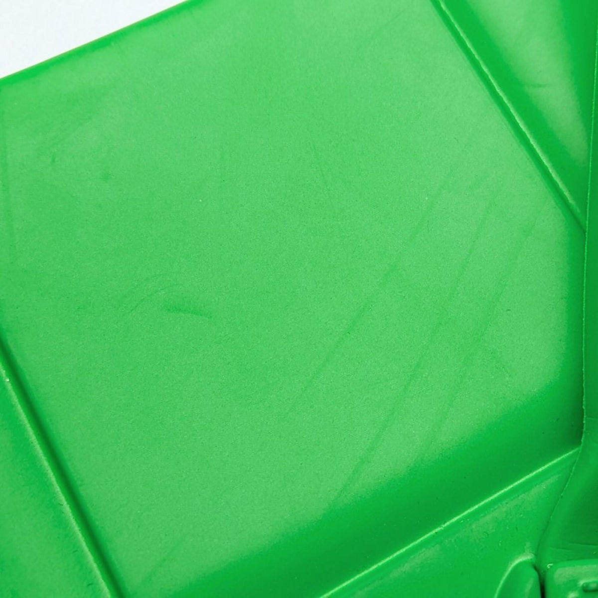 Bottega Veneta Green Rubber Handbag (Pre-Owned)