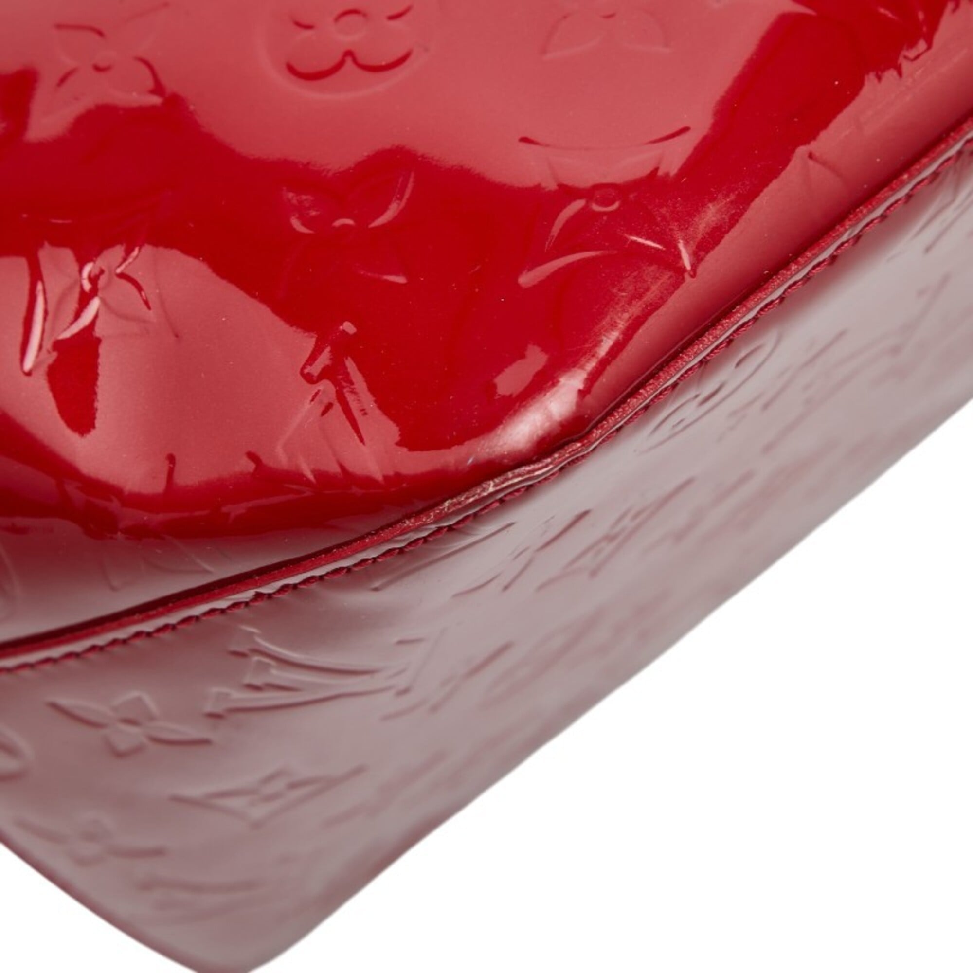Louis Vuitton Pomme D'amour Red Color Patent Leather Handbag (Pre-Owned)