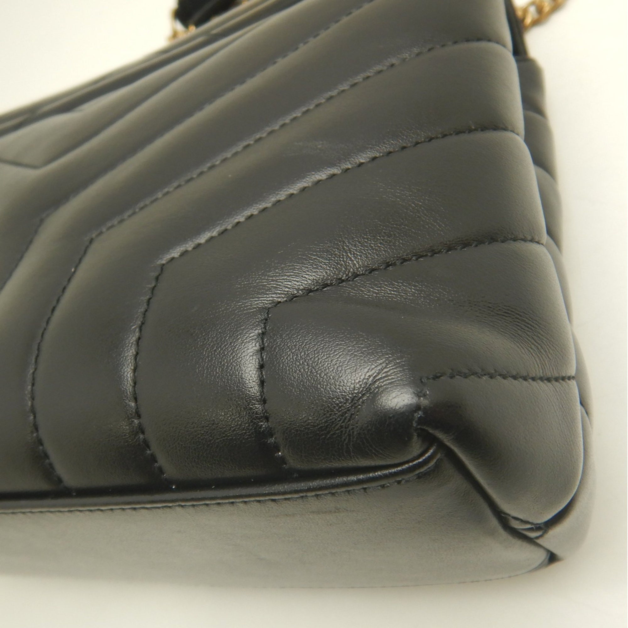 Yves Saint Laurent Black Leather Shoulder Bag (Pre-Owned)