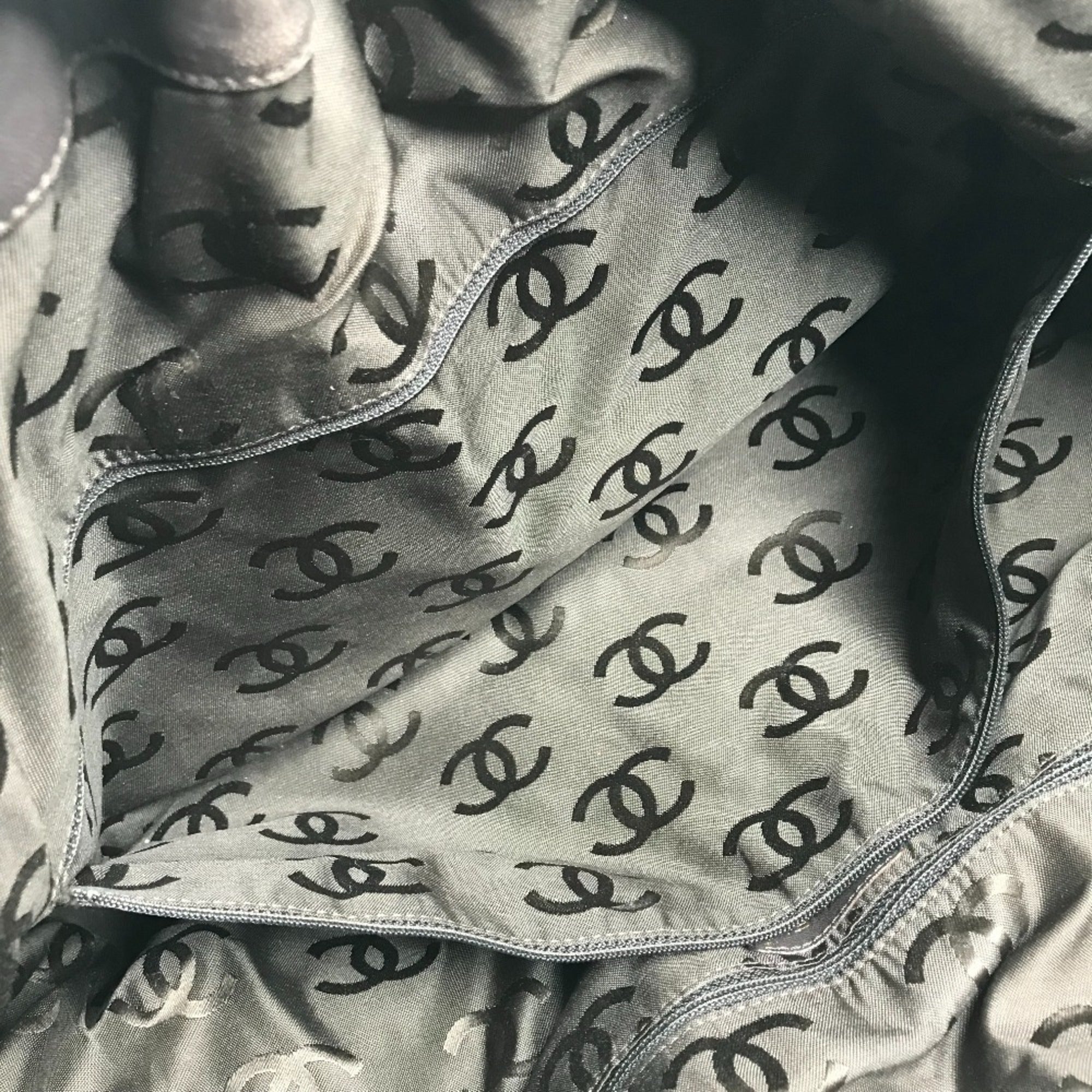 Chanel Brown Handbag (Pre-Owned)