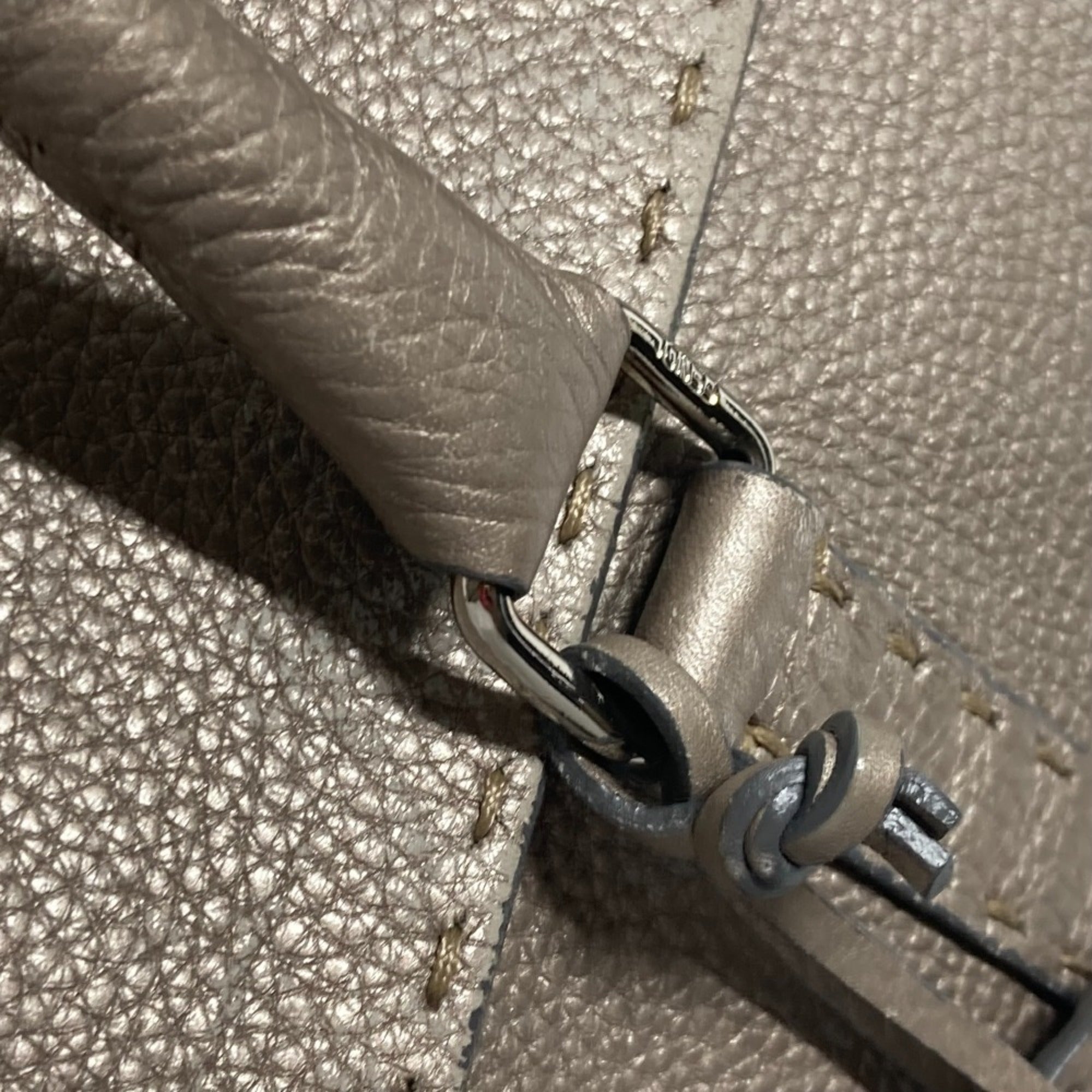 Fendi Gray Leather Shoulder Bag Tote Bag (Pre-Owned)