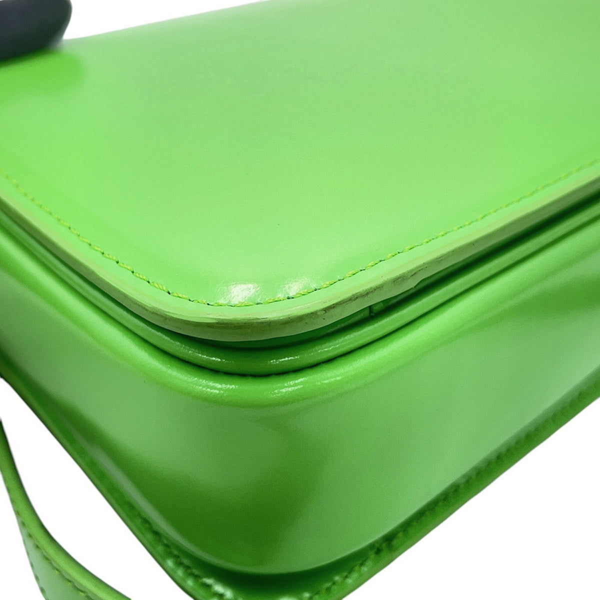 Celine Light Green Leather Shoulder Bag (Pre-Owned)