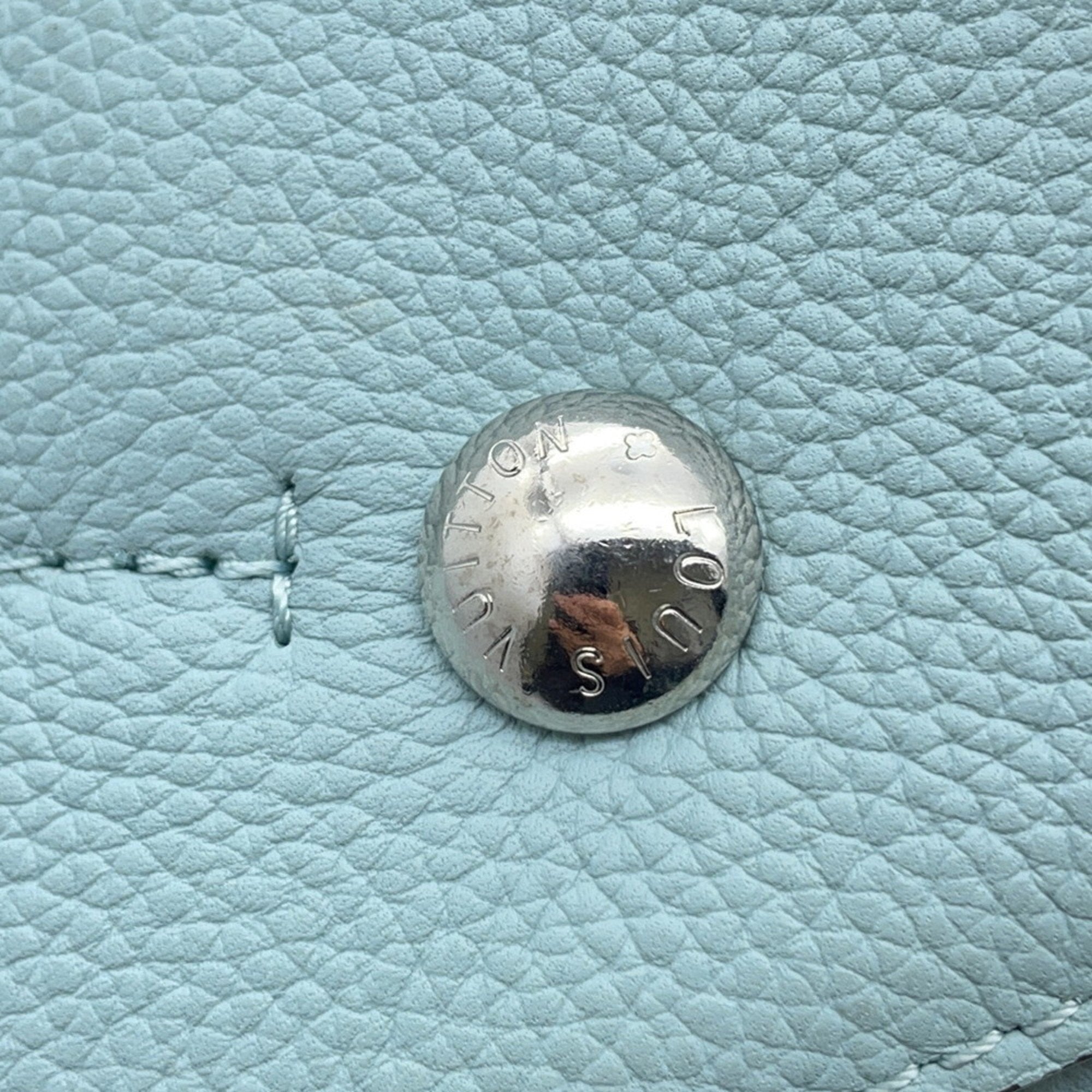 Louis Vuitton Light Blue Monogram Mahina Leather Handbag Shoulder Bag (Pre-Owned)