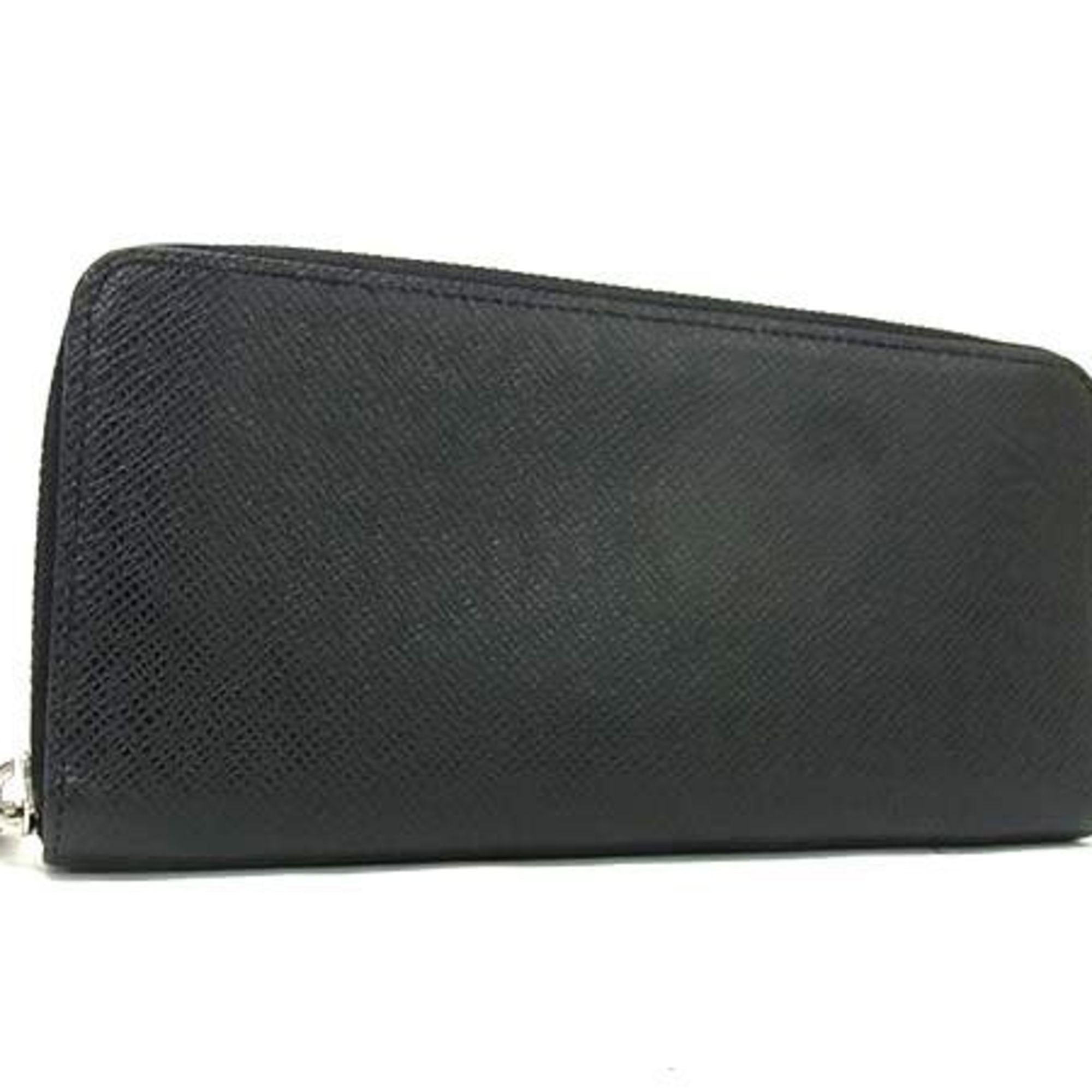 Louis Vuitton Black Noir Taiga Leather Long Wallet (Bi-Fold) (Pre-Owned)
