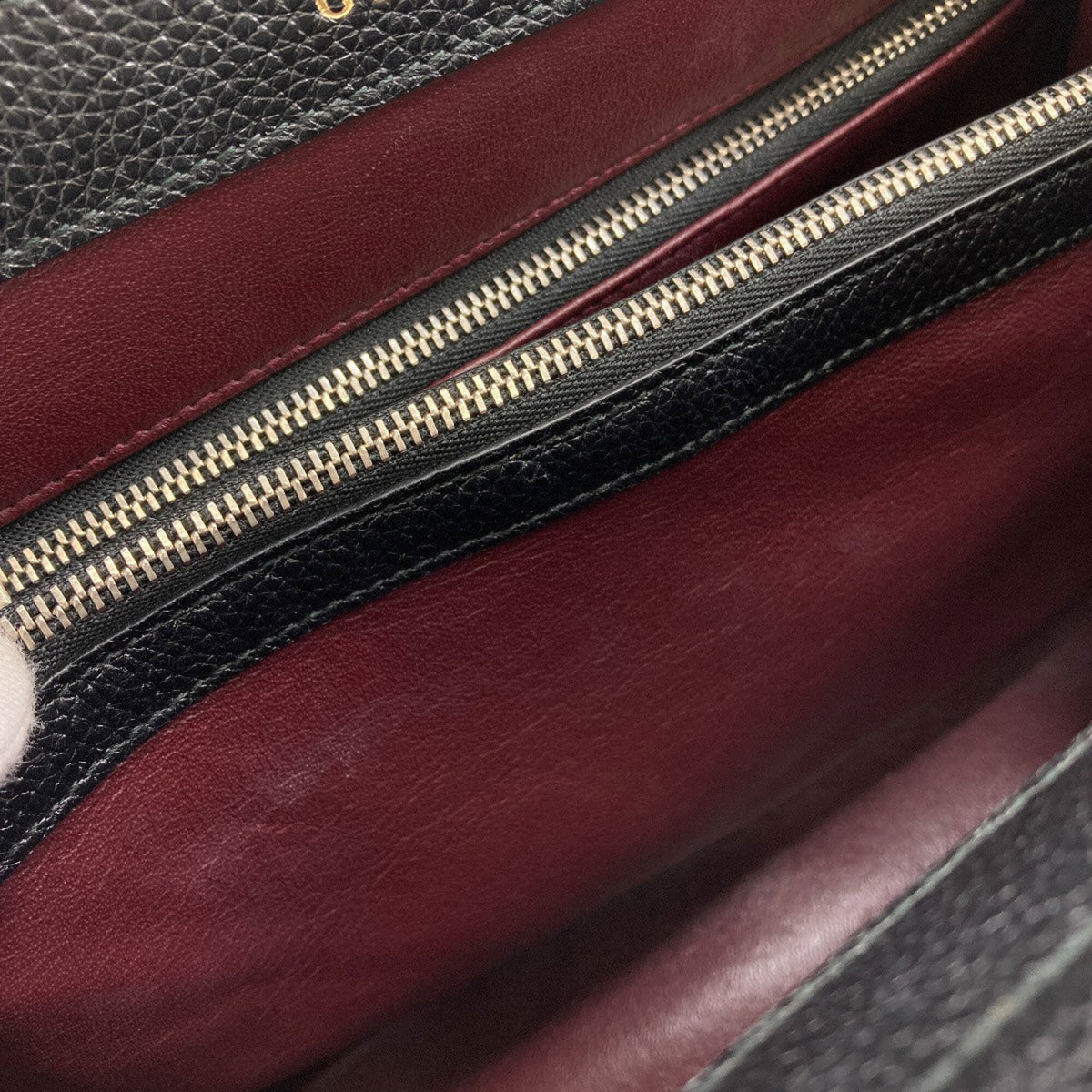 Gucci Black Leather Handbag (Pre-Owned)