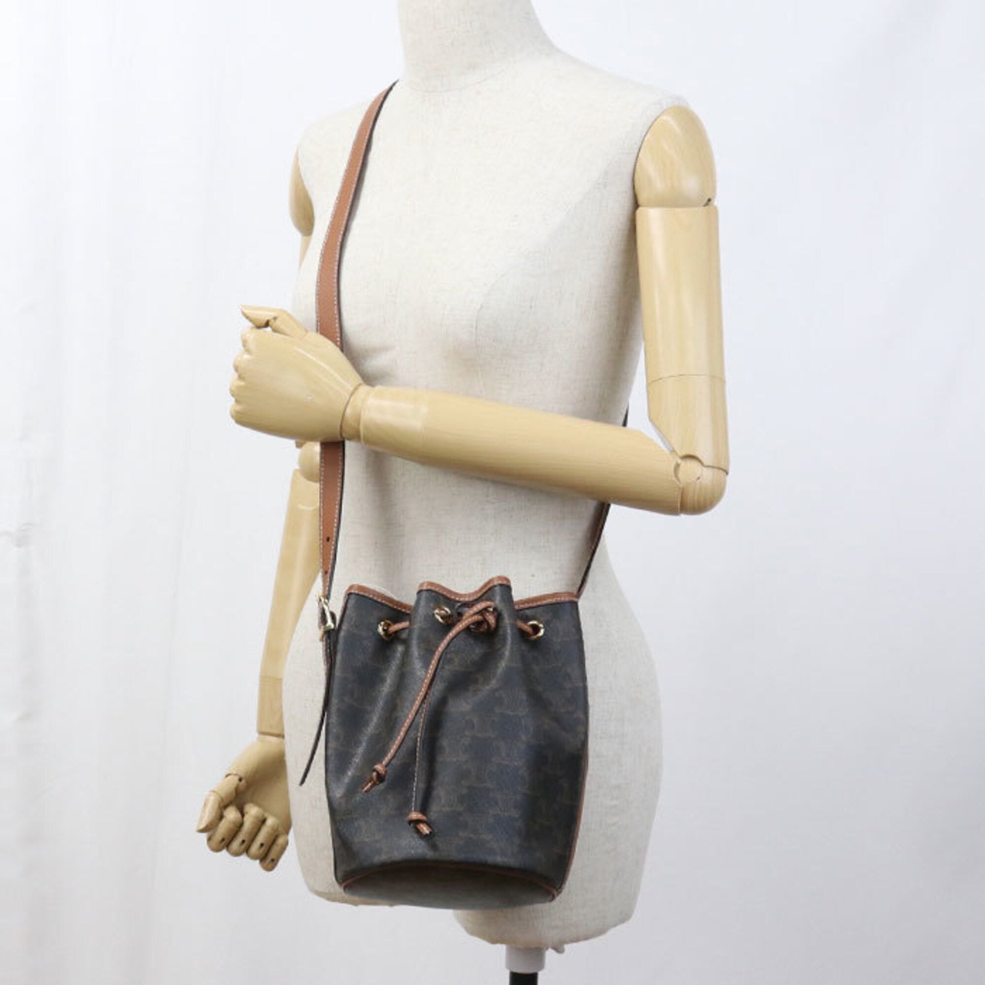 Celine Brown Pvc Shoulder Bag (Pre-Owned)