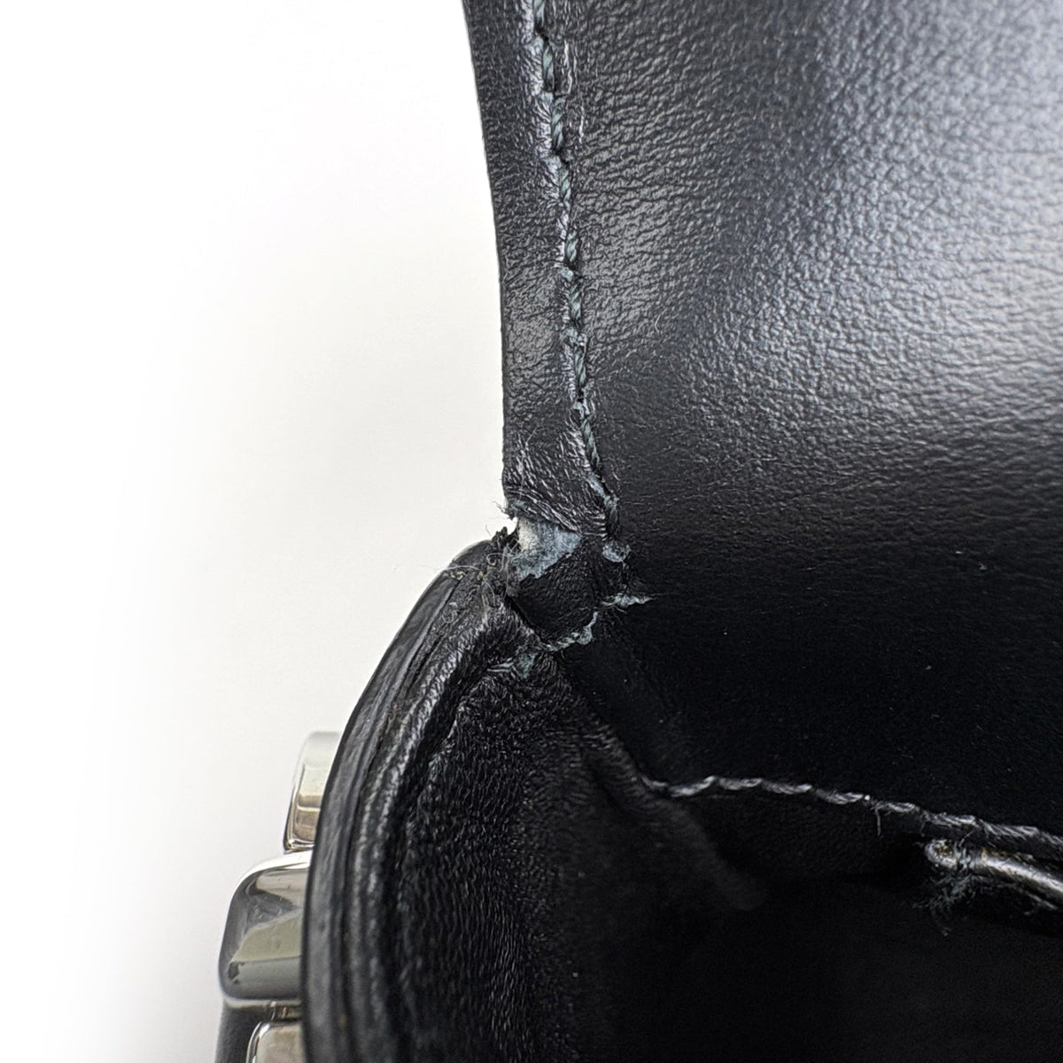 Prada Black Saffiano Triangle Leather Shoulder Bag (Pre-Owned)