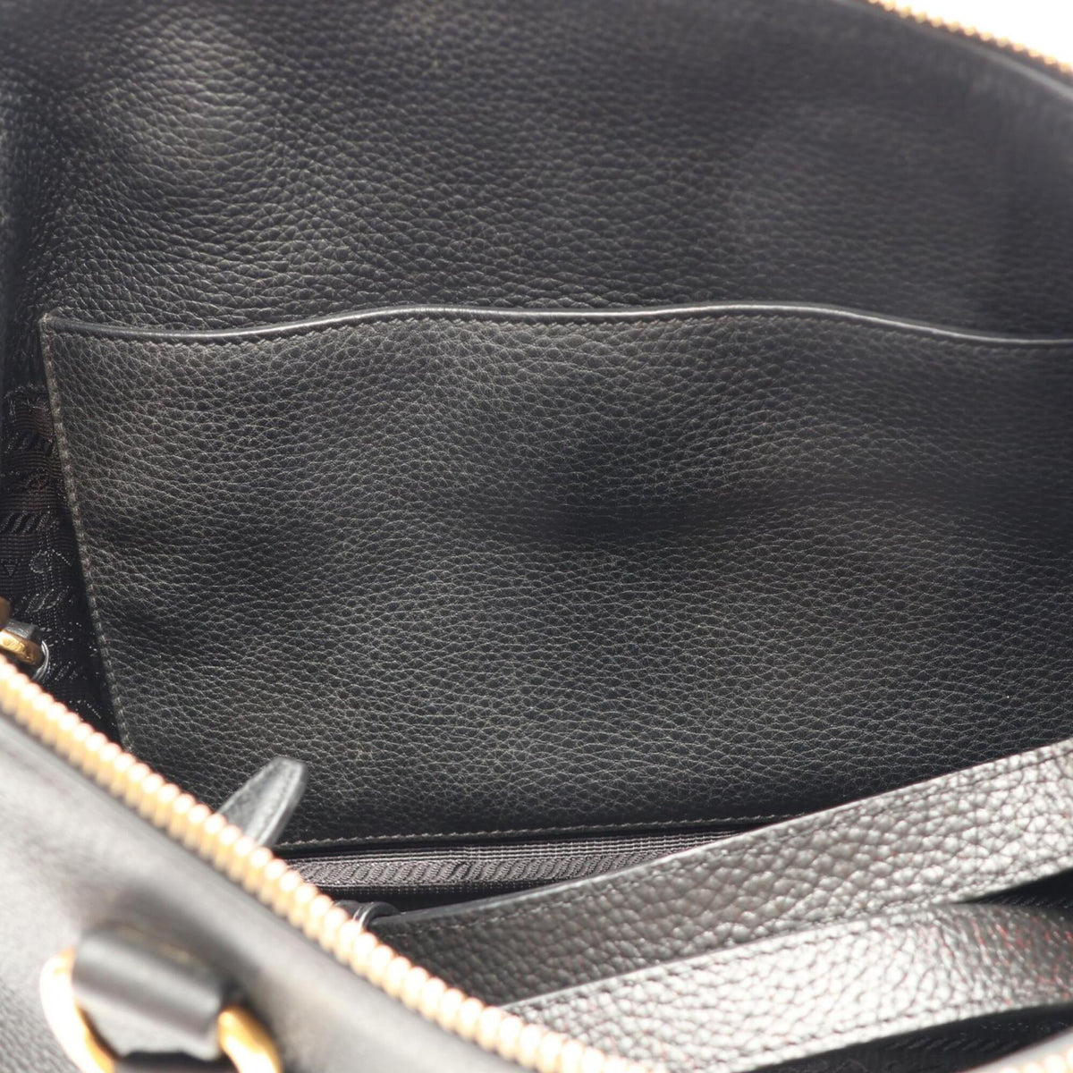 Prada Black Leather Handbag (Pre-Owned)