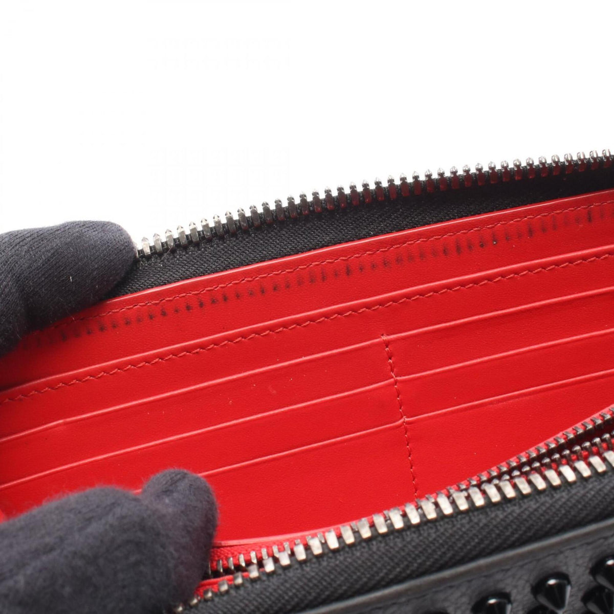 Christian Louboutin Black Leather Long Wallet (Bi-Fold) (Pre-Owned)