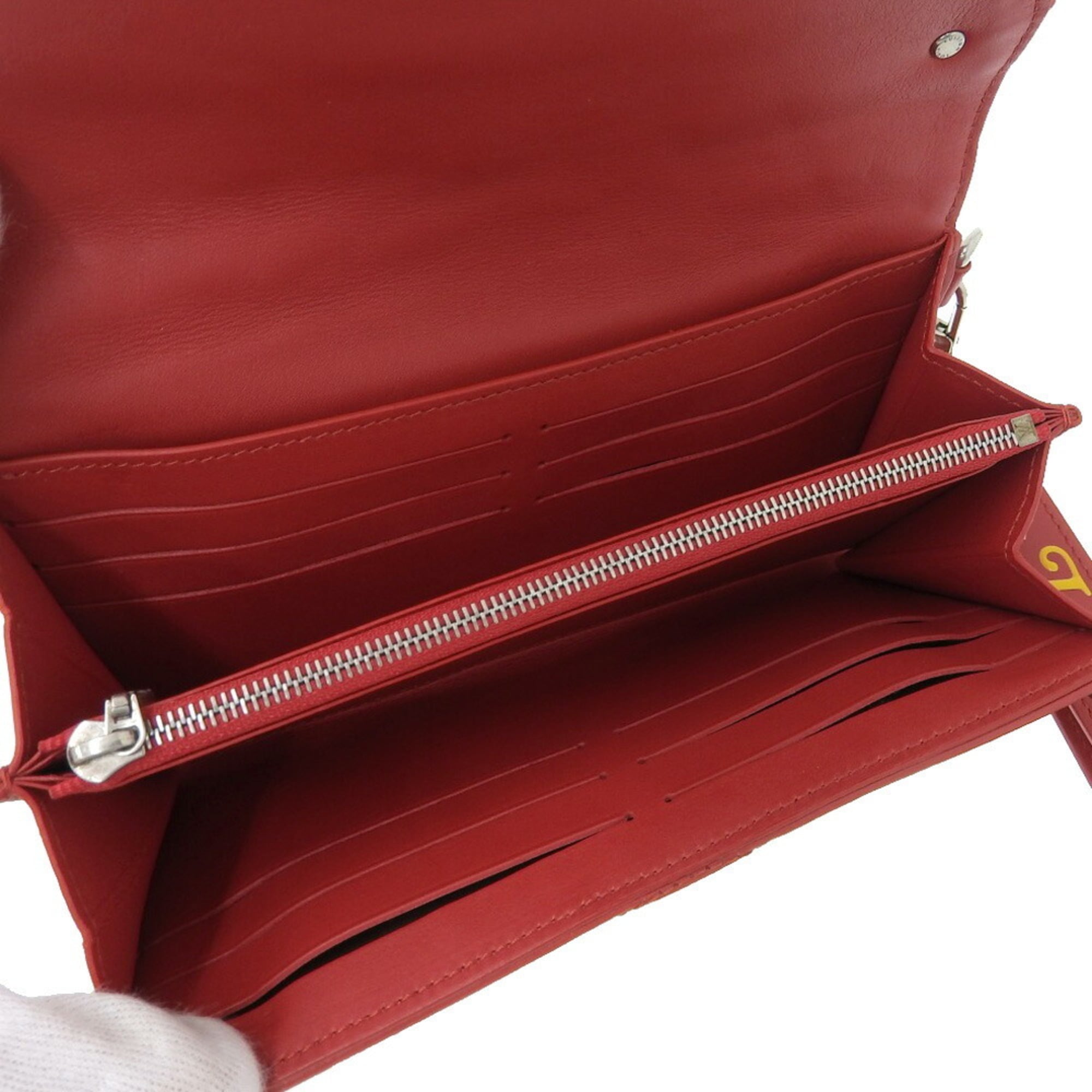 Louis Vuitton Red Color Leather Long Wallet (Bi-Fold) (Pre-Owned)