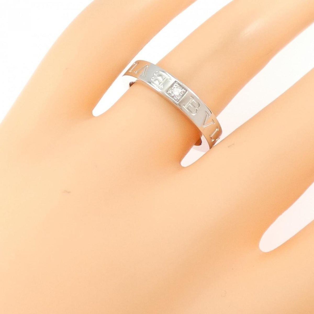 Bvlgari White Gold (18K) Band Ring (Pre-Owned)