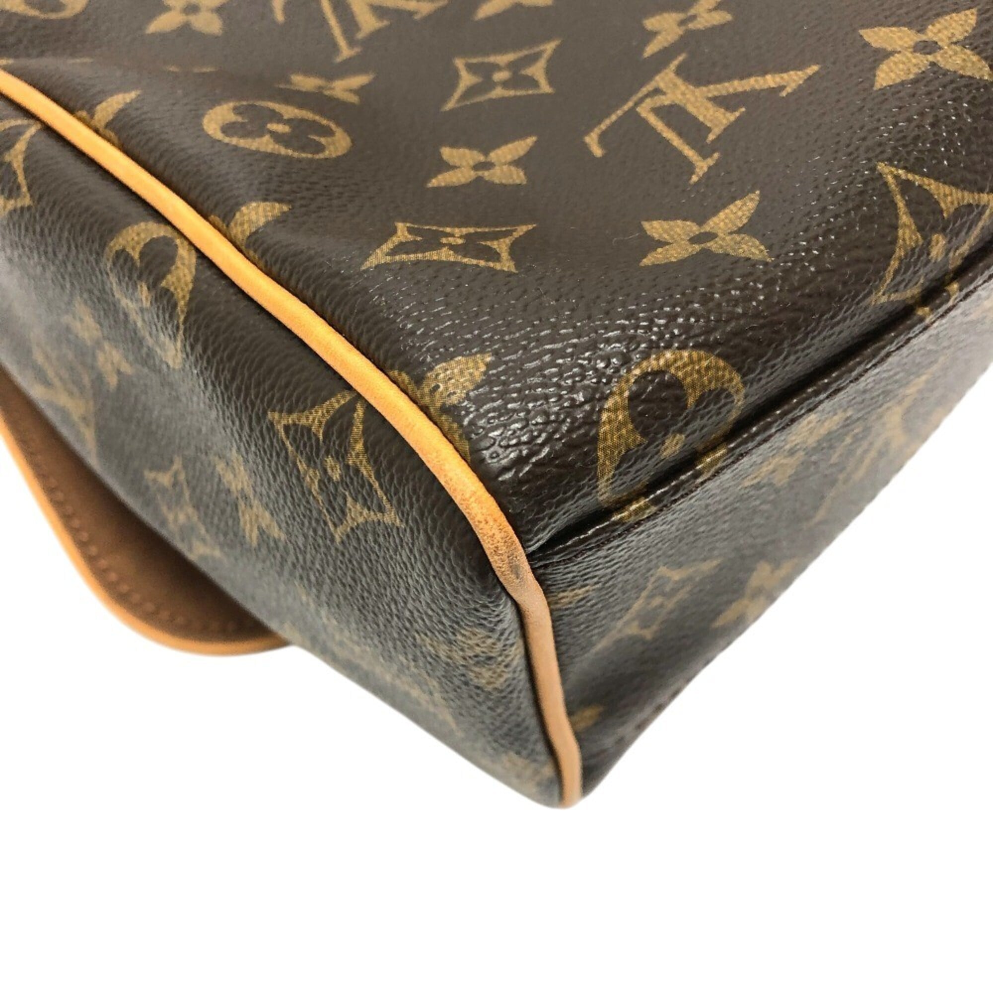 Louis Vuitton Brown Monogram Shoulder Bag (Pre-Owned)
