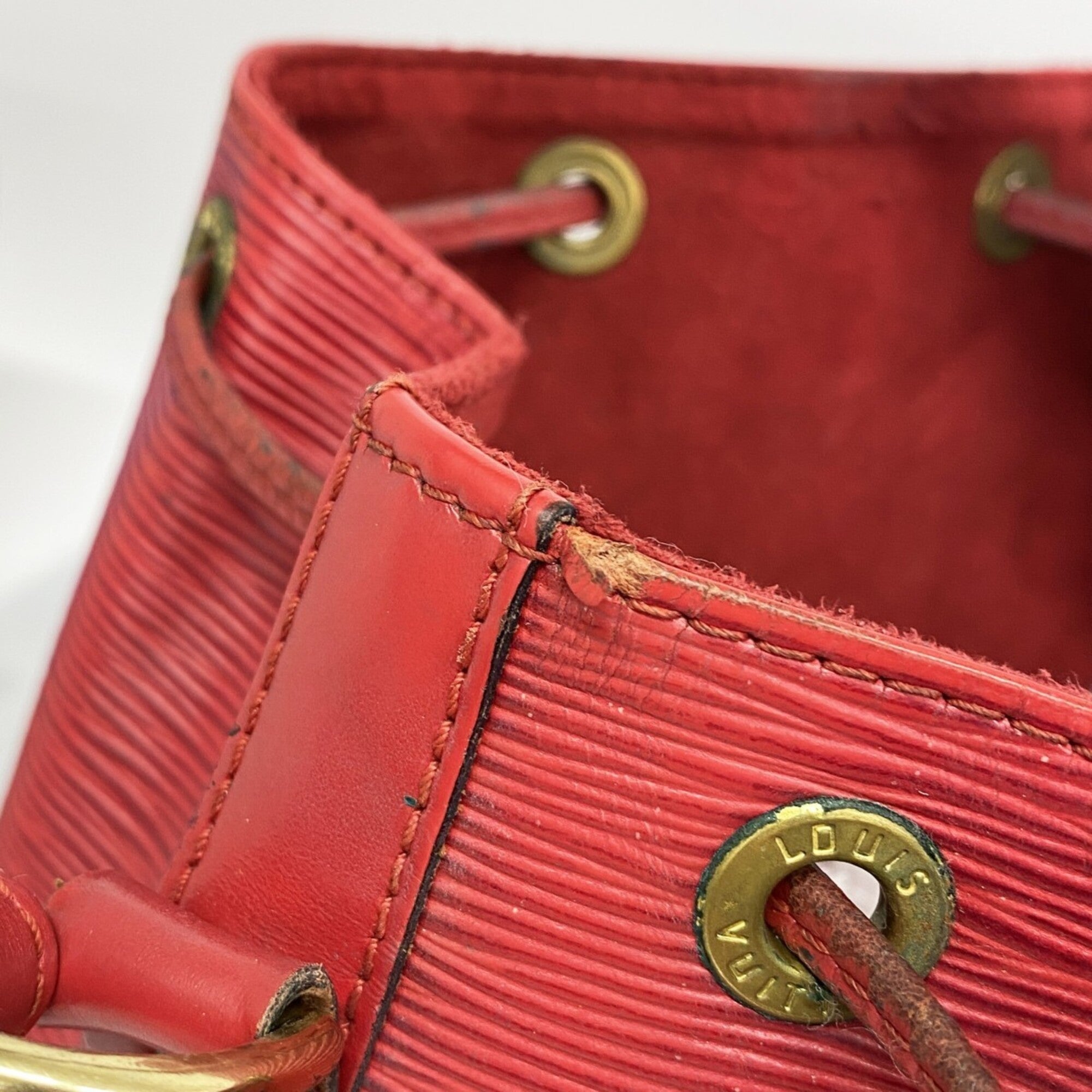 Louis Vuitton Castilian Red Shoulder Bag (Pre-Owned)