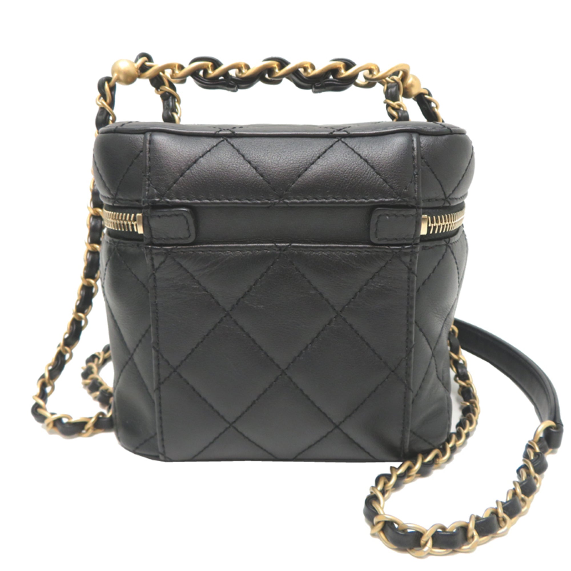 Chanel Black Leather Shoulder Bag (Pre-Owned)