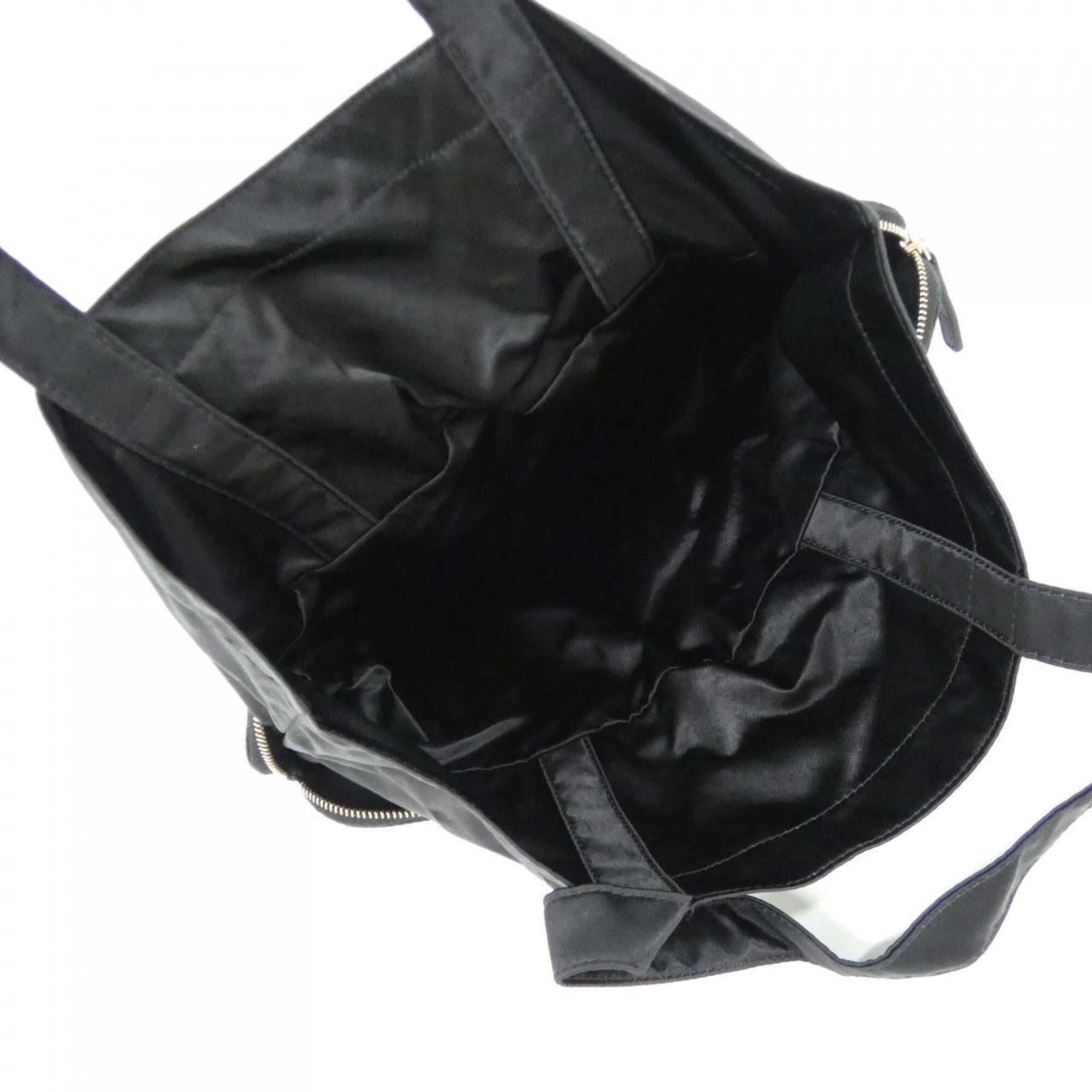 Chanel Black Nylon Handbag (Pre-Owned)