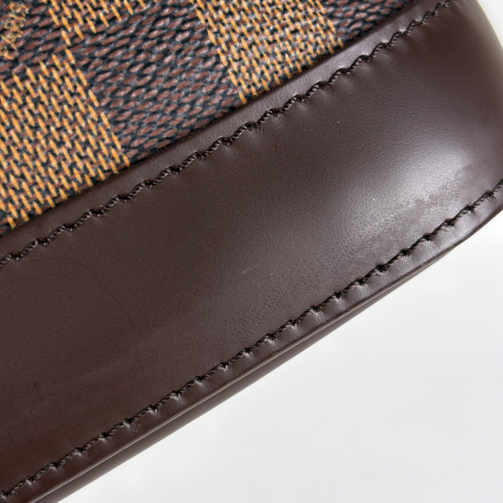 Louis Vuitton Brown Damier Canvas Damier Canvas Handbag (Pre-Owned)