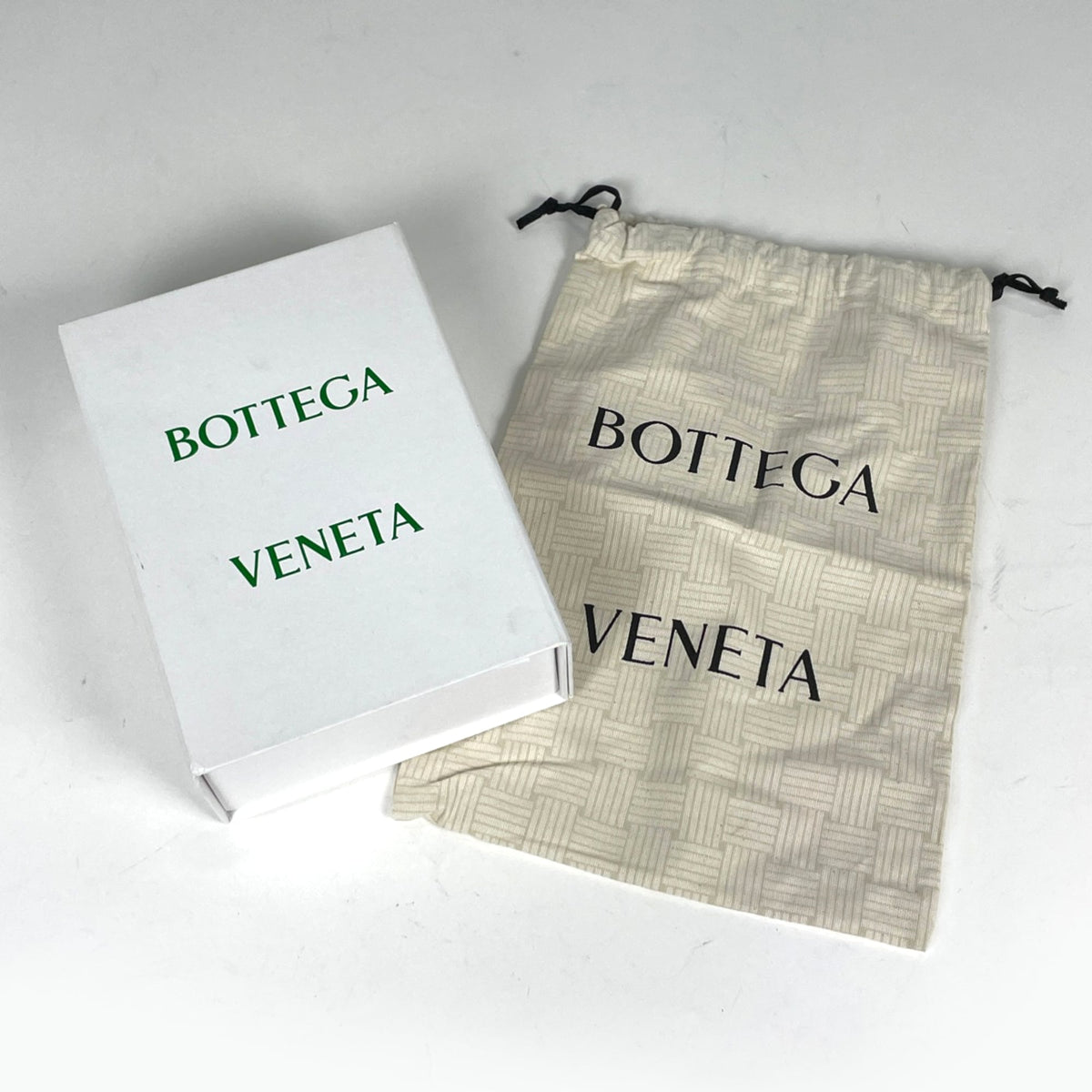 Bottega Veneta Beige Leather Shoulder Bag (Pre-Owned)