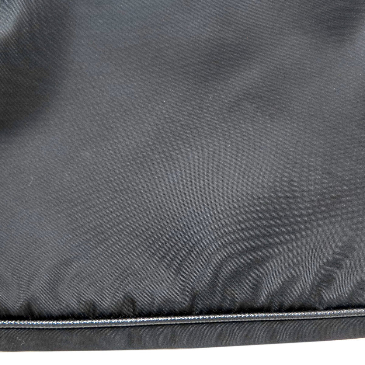 Prada Black Nylon Shoulder Bag (Pre-Owned)