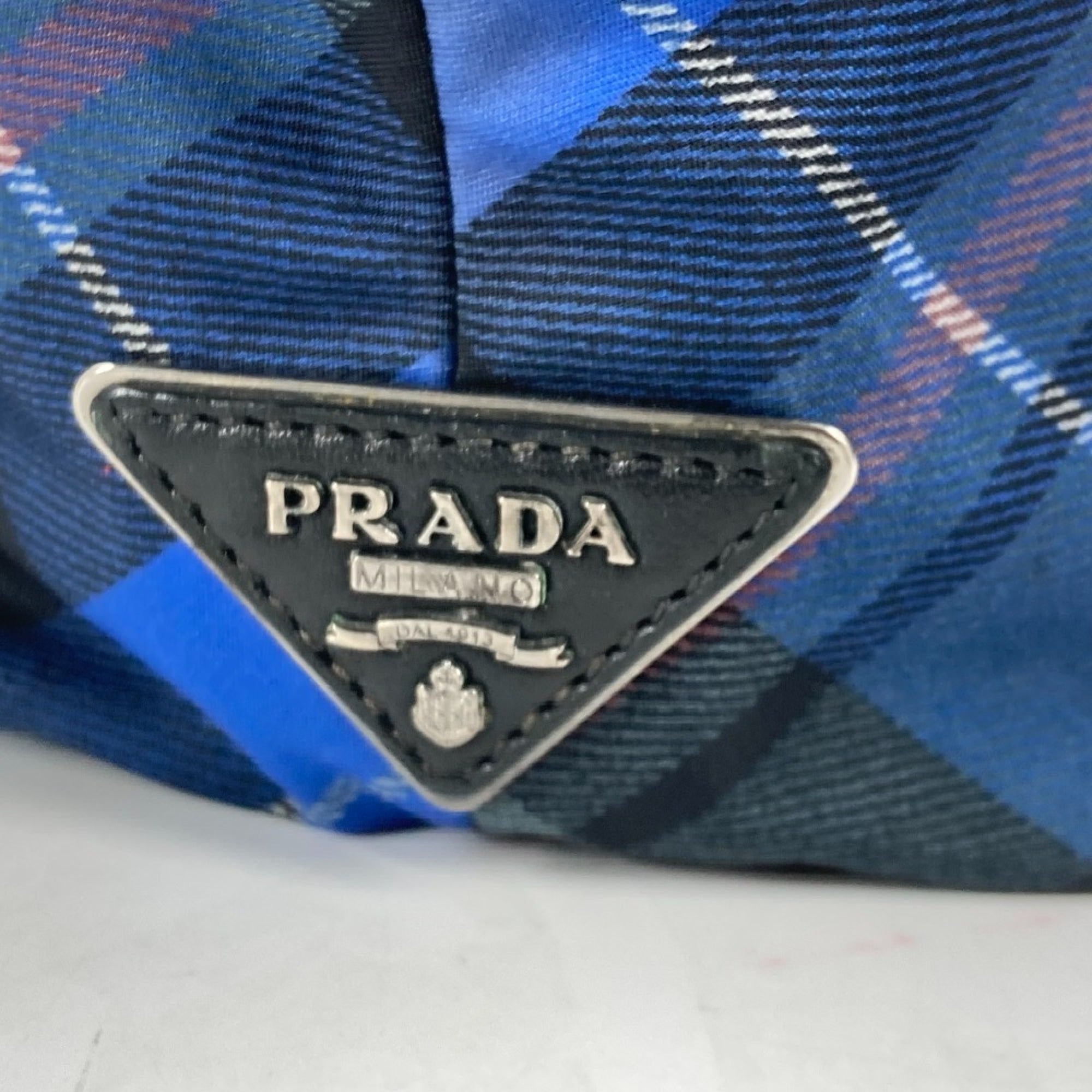 Prada Black Cloth Shoulder Bag (Pre-Owned)