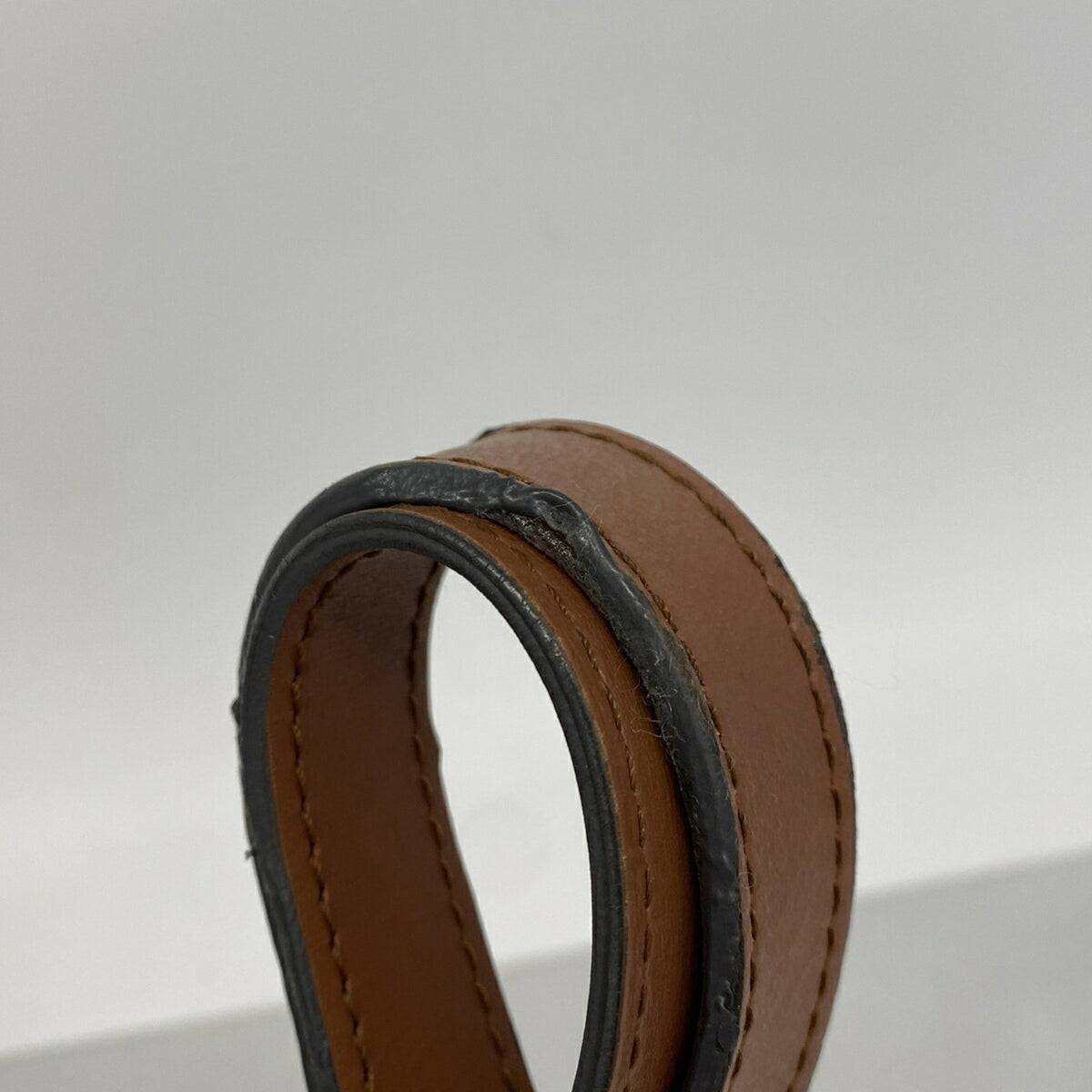 Louis Vuitton Brown Shoulder Bag (Pre-Owned)