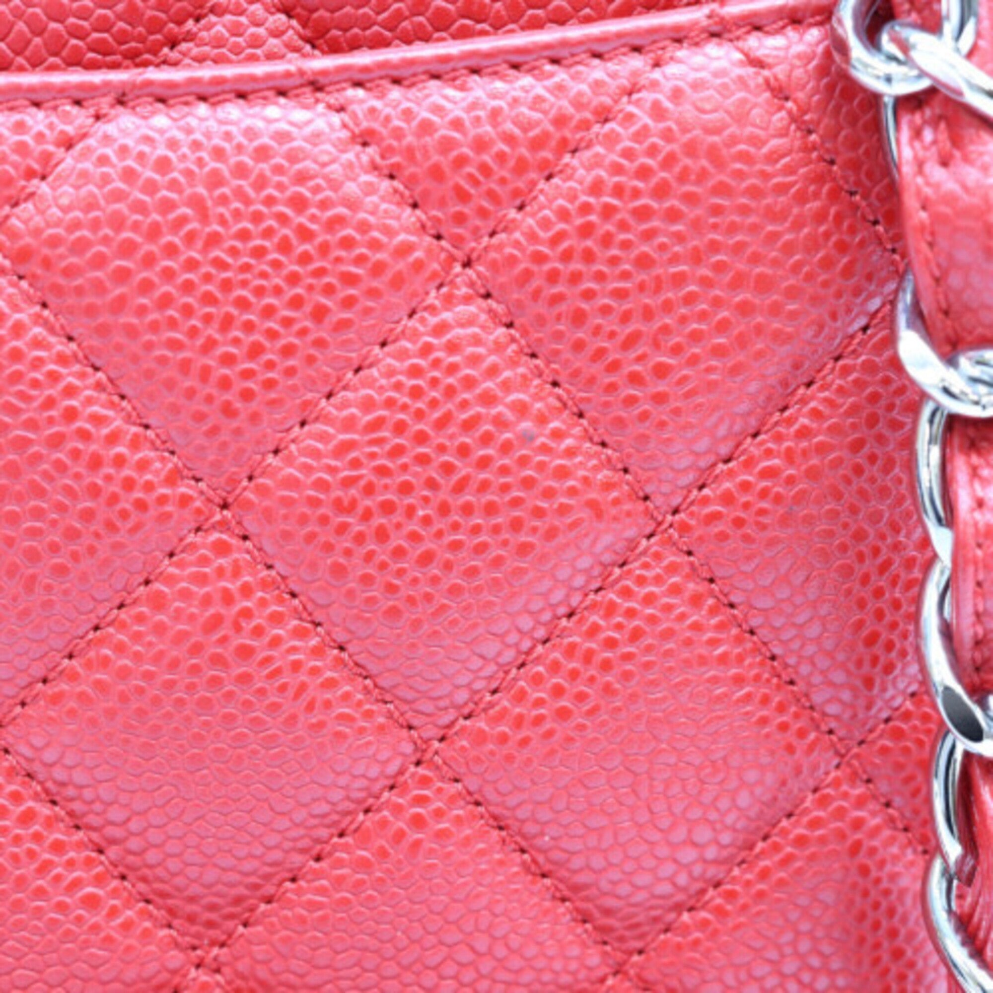 Chanel Red Color Grained Calfskin Tote Bag (Pre-Owned)