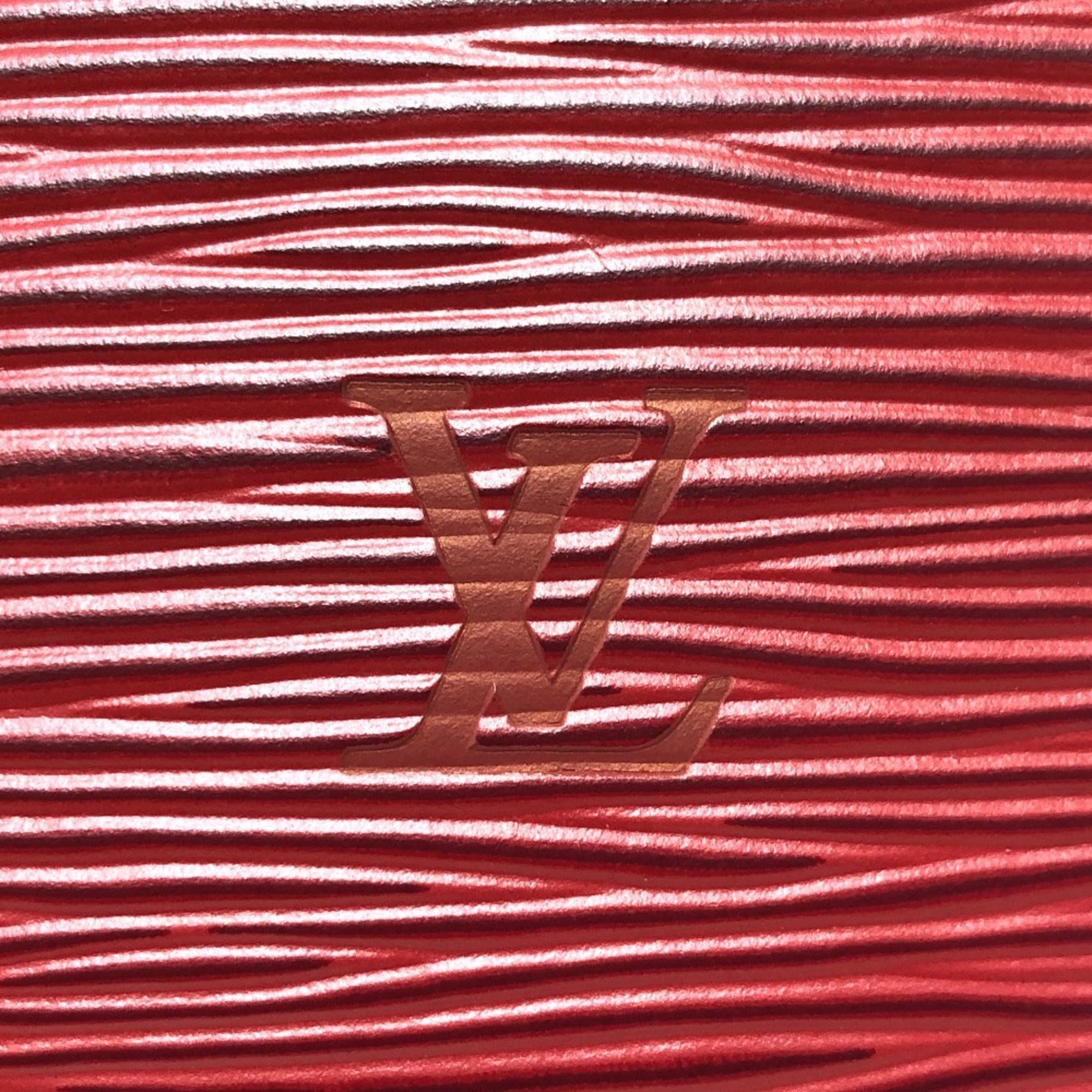 Louis Vuitton Epi Red Color Epi Leather Handbag Pochette Shoulder Bag (Pre-Owned)