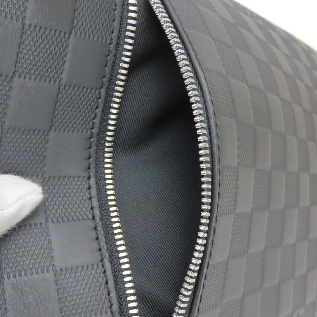 Louis Vuitton Galle Onyx Damier Infini Messenger Bag (Pre-Owned)