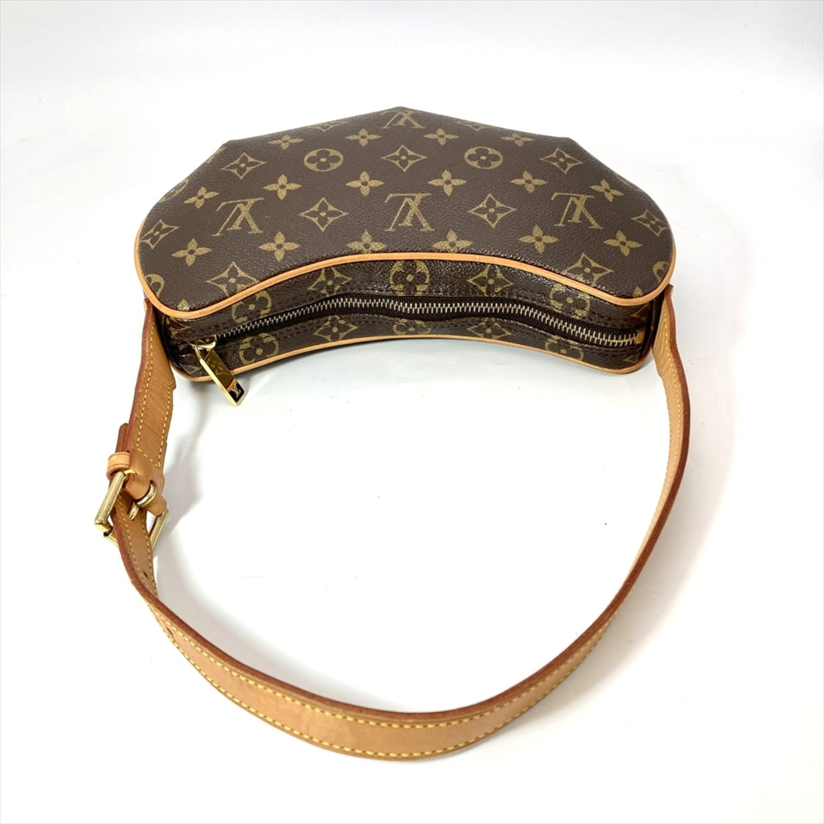 Louis Vuitton Brown Monogram Monogram Pochette Shoulder Bag (Pre-Owned)