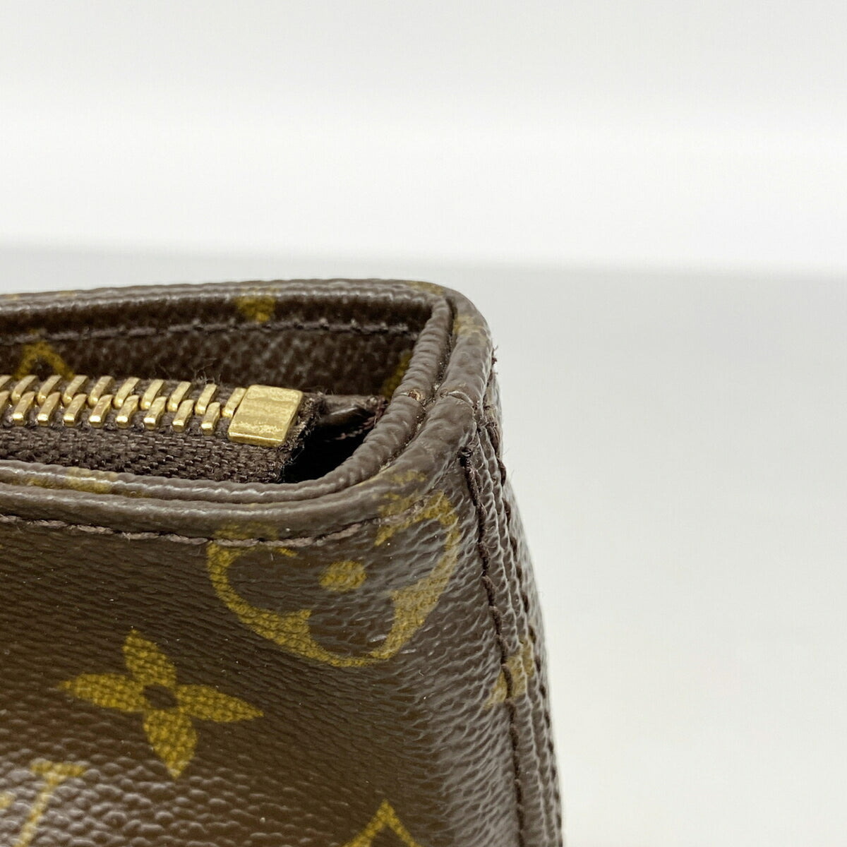 Louis Vuitton Brown Tote Bag (Pre-Owned)