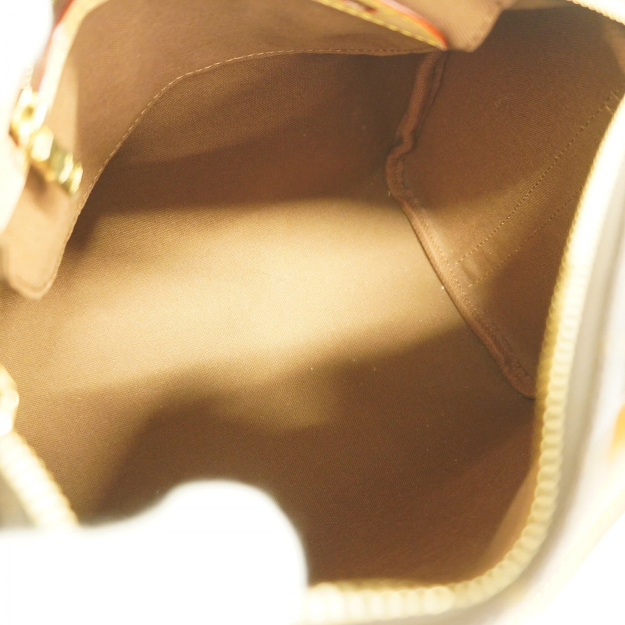 Louis Vuitton Brown Handbag (Pre-Owned)