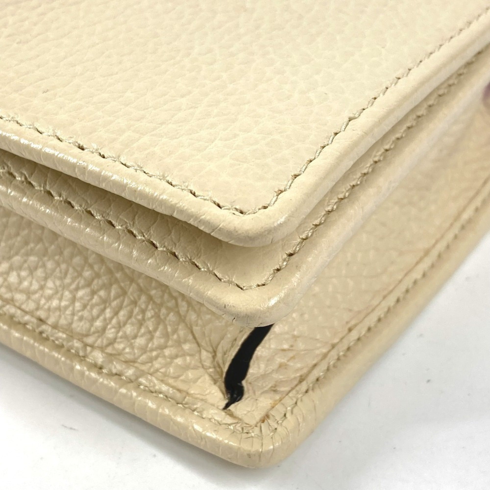 Gucci Ivory Leather Chain/Shoulder Wallet (Pre-Owned)