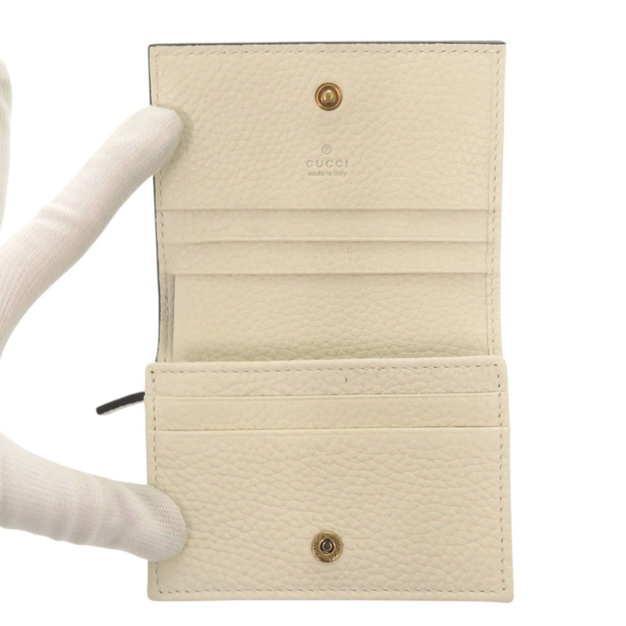 Gucci Ivory Leather Wallet (Bi-Fold) (Pre-Owned)