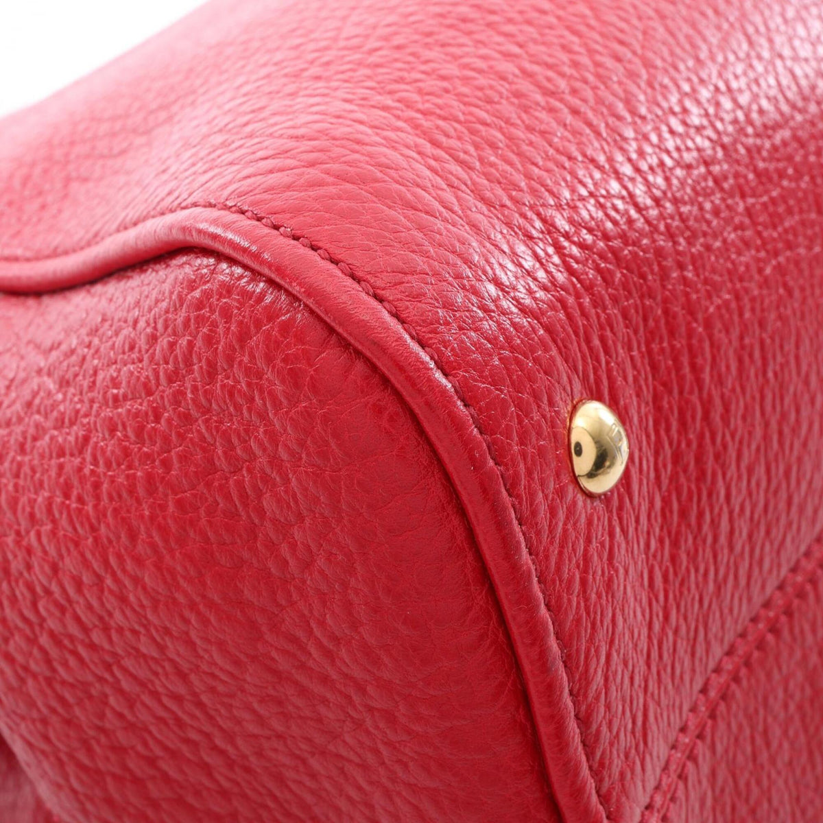 Fendi Red Color Leather Handbag (Pre-Owned)