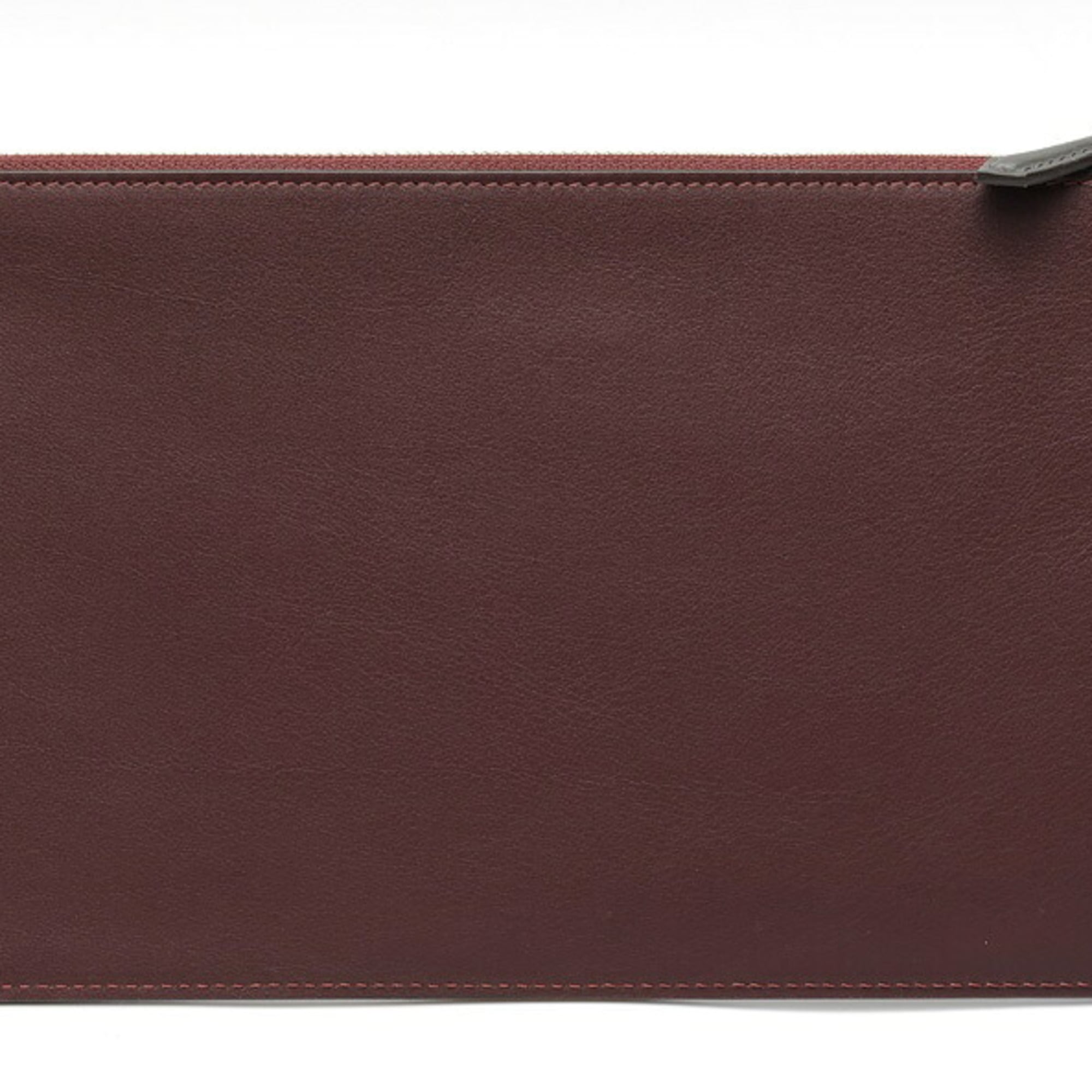 Fendi Bordeaux Leather Clutch Bag (Pre-Owned)