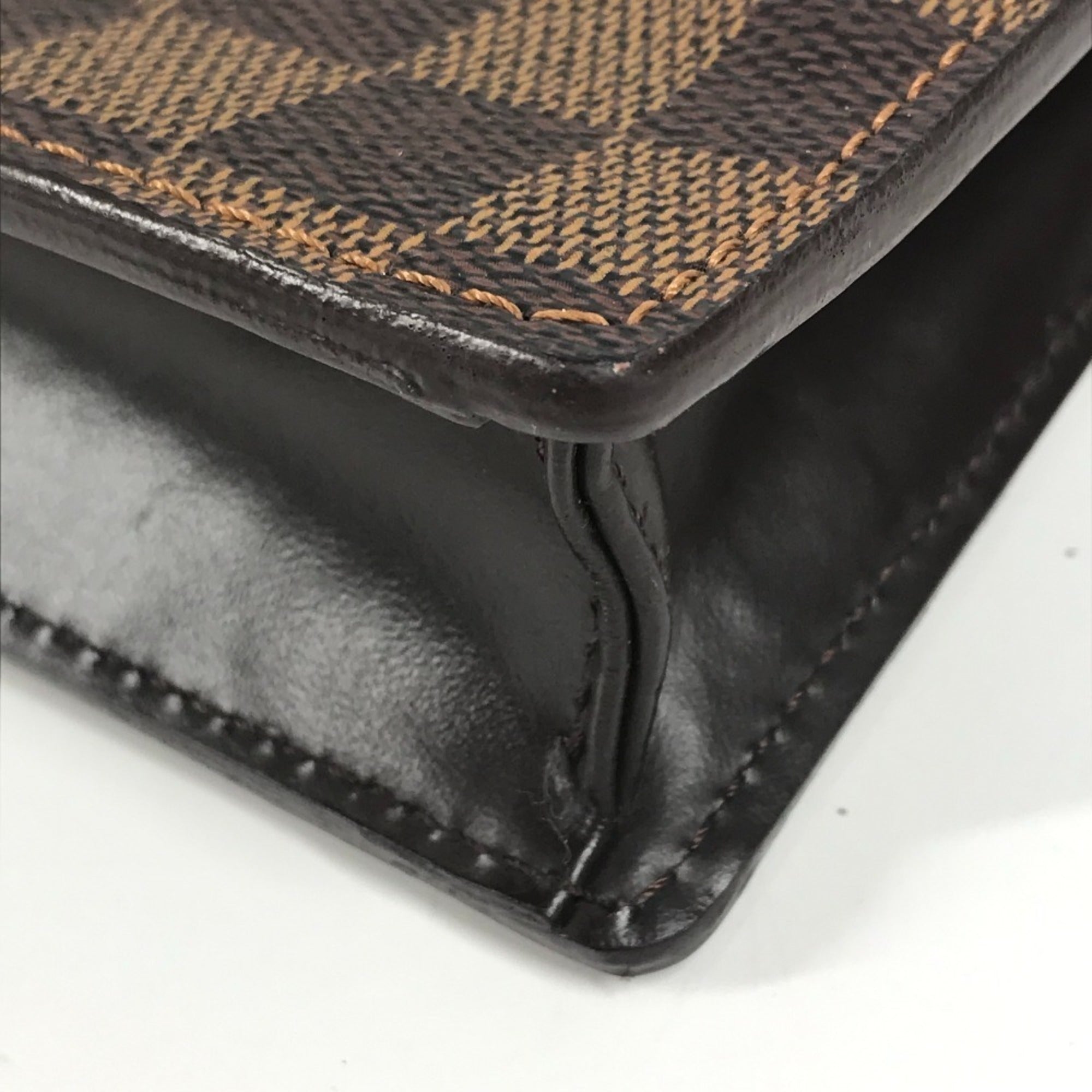 Louis Vuitton Brown Damier Canvas Pochette Shoulder Bag (Pre-Owned)