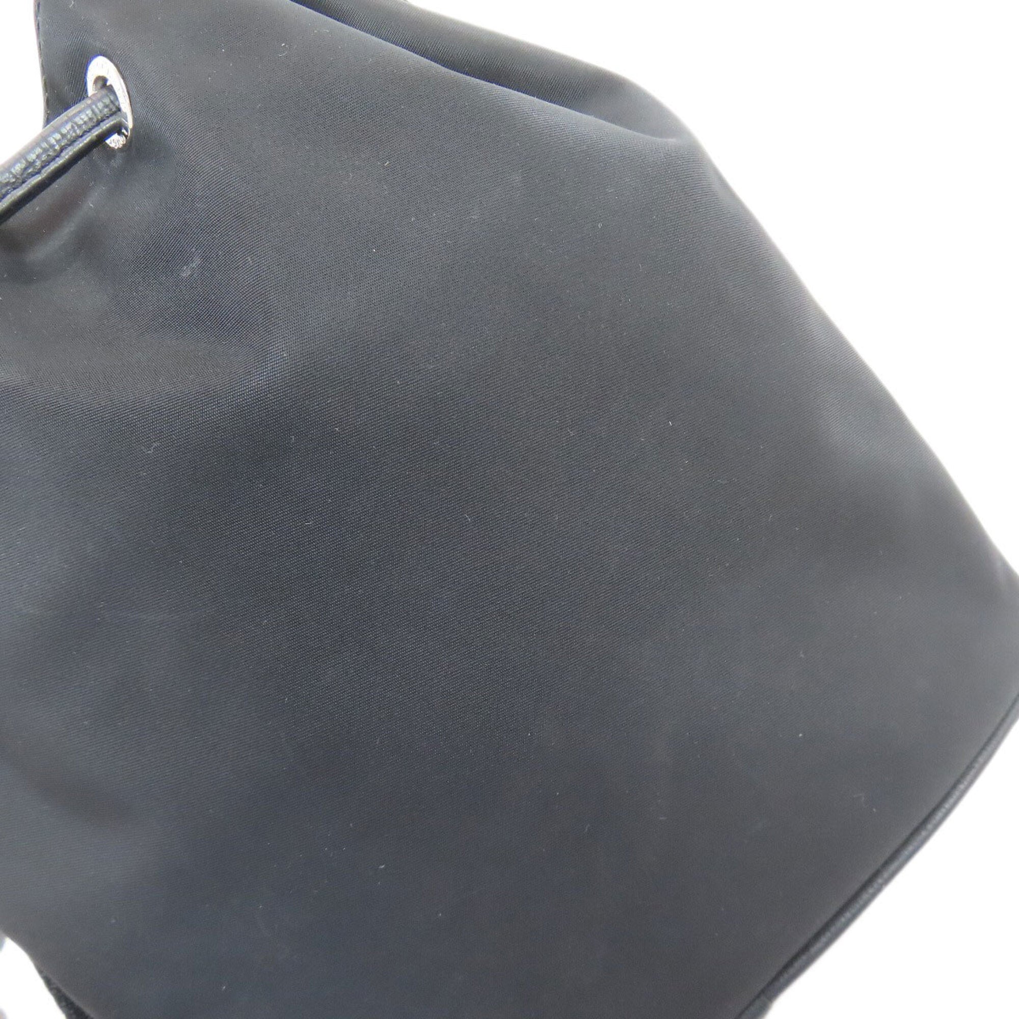 Longchamp Black Nylon Shoulder Bag (Pre-Owned)