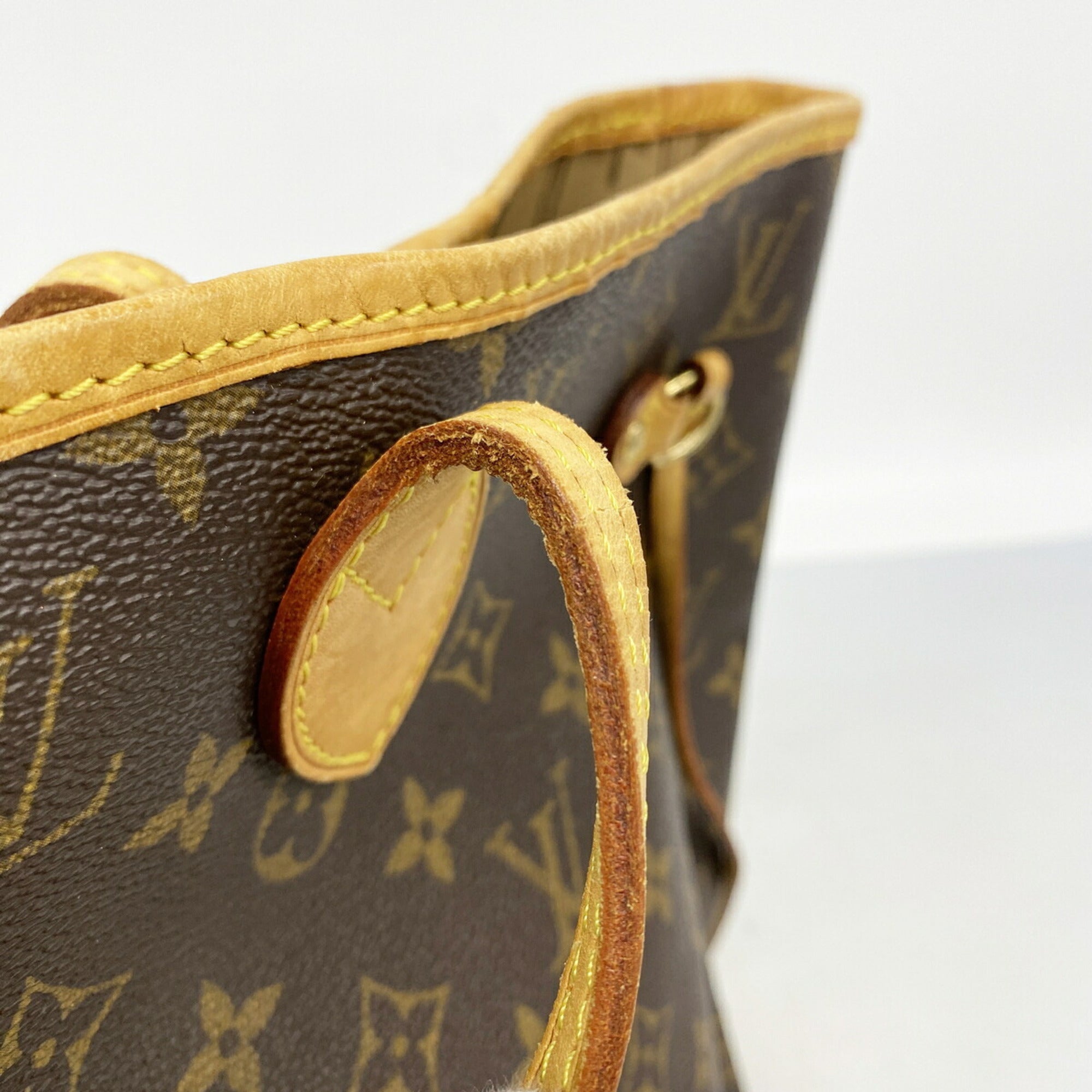 Louis Vuitton Brown Tote Bag (Pre-Owned)