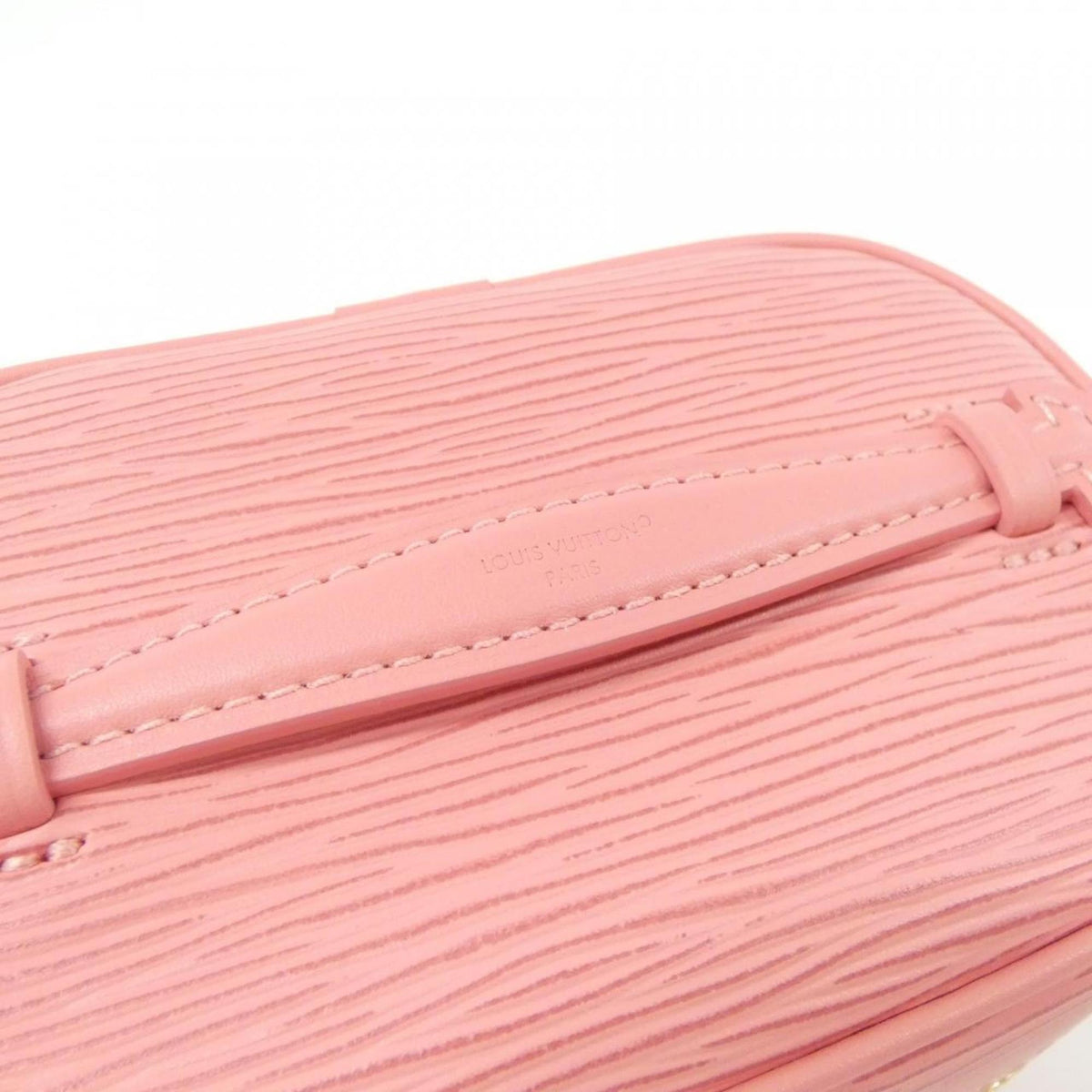 Louis Vuitton Pink Leather Pouch (Pre-Owned)