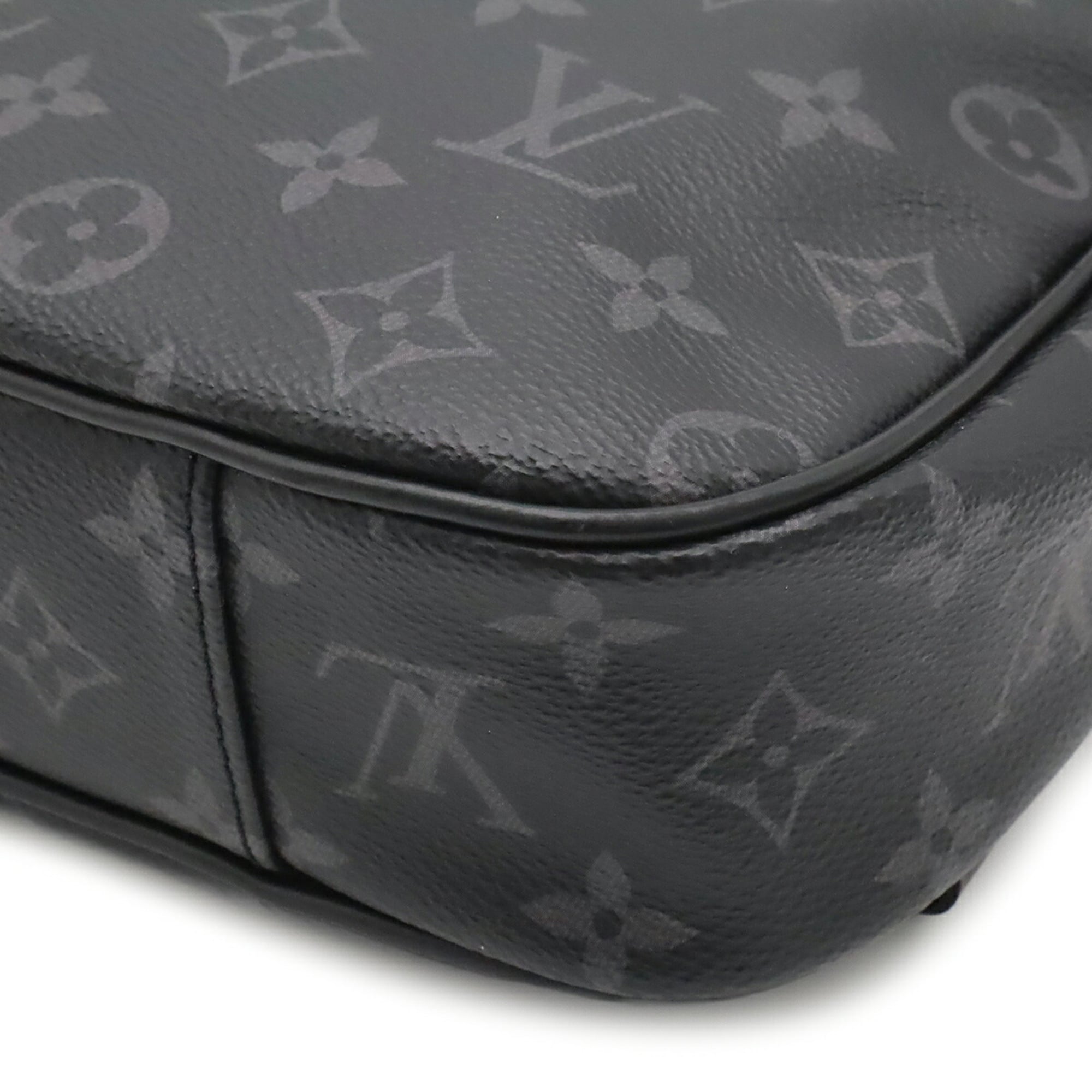 Louis Vuitton Black Gray Monogram Eclipse Monogram Eclipse Clutch Bag Pouch Sling Bag (Pre-Owned)