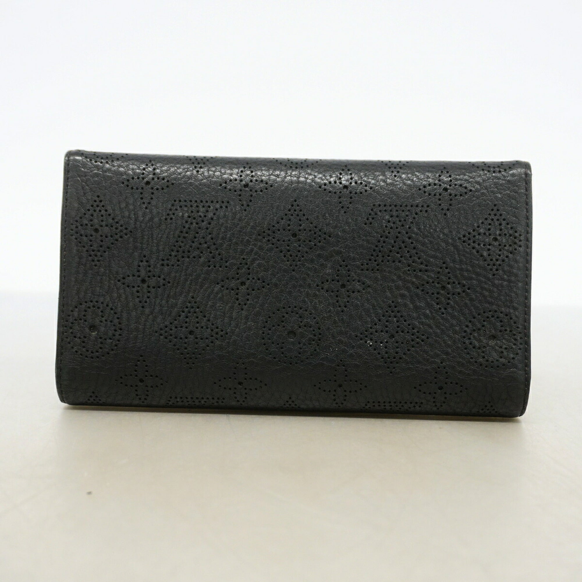 Louis Vuitton Noir Long Wallet (Tri-Fold) (Pre-Owned)