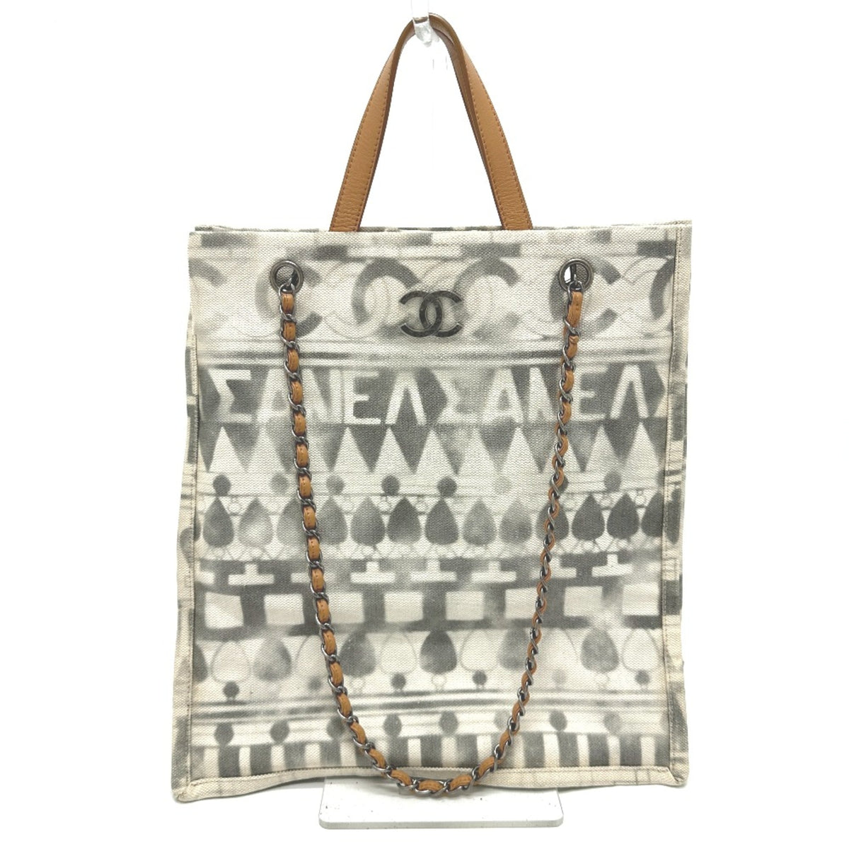 Chanel Beige Other Shoulder Bag (Pre-Owned)
