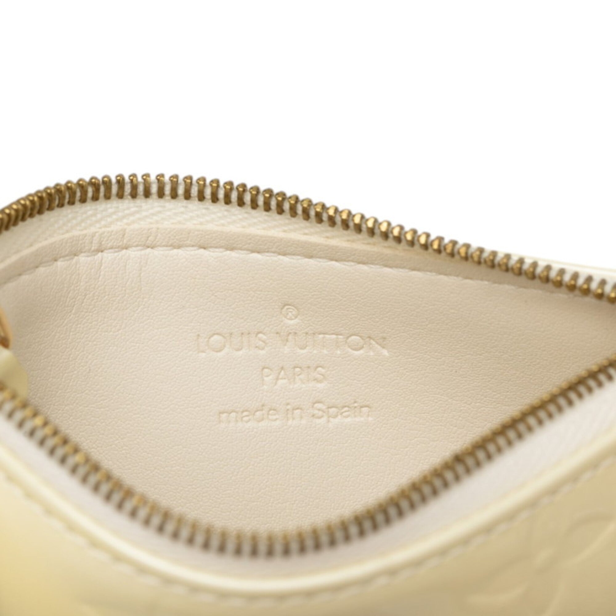Louis Vuitton Beige Pearl Patent Leather Coin Purse/Coin Case (Pre-Owned)