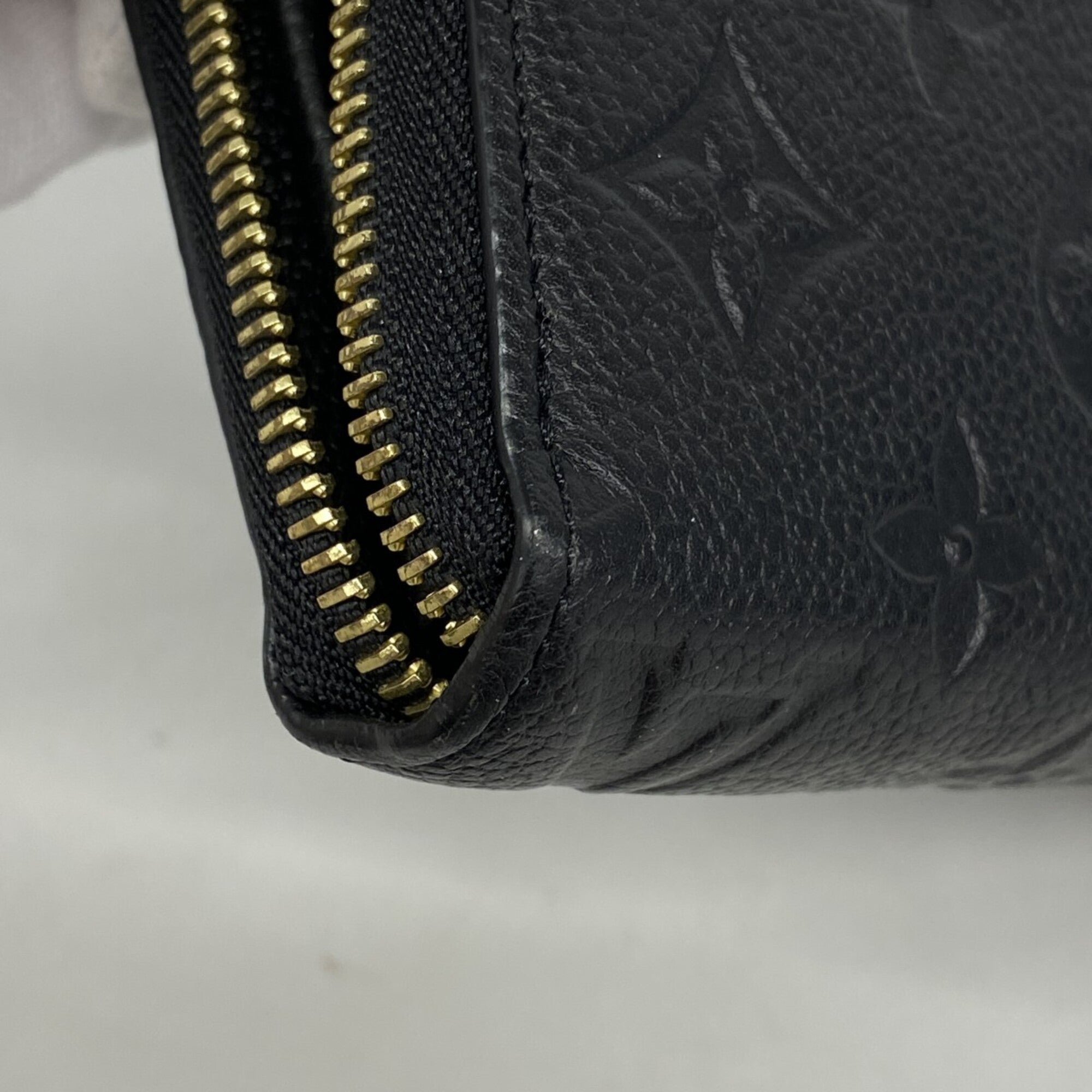 Louis Vuitton Noir Long Wallet (Bi-Fold) (Pre-Owned)