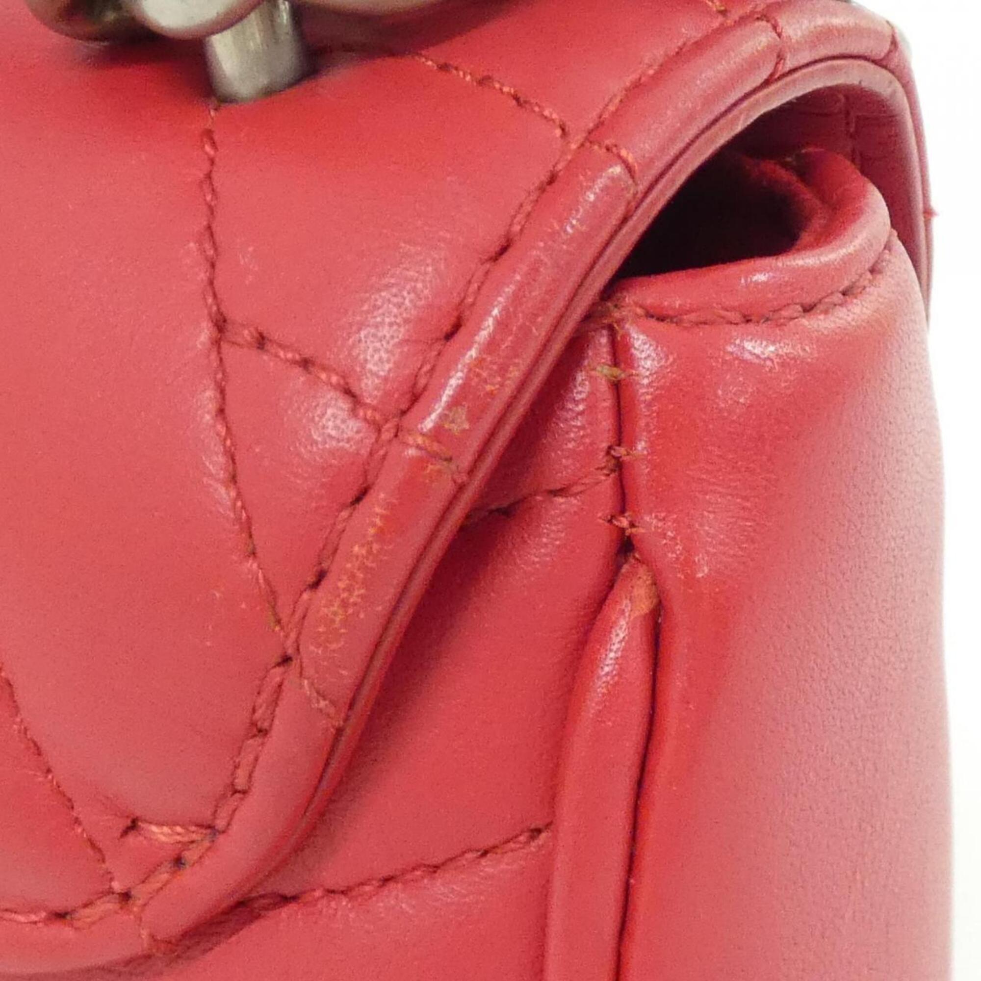 Louis Vuitton Rouge Leather Shoulder Bag (Pre-Owned)