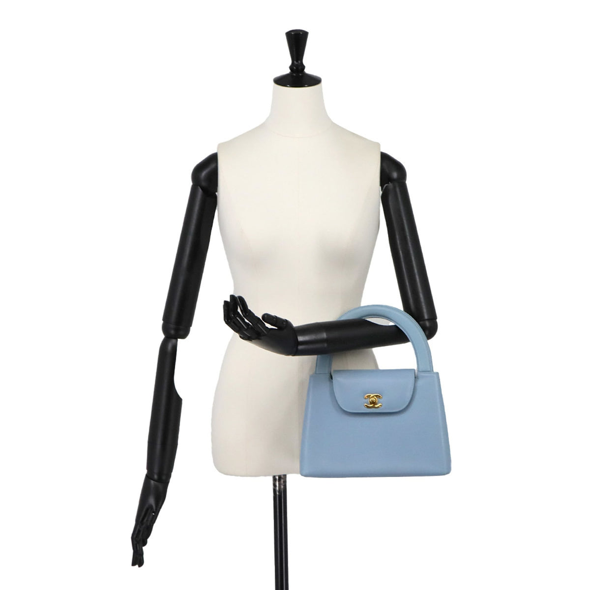 Chanel Light Blue Handbag (Pre-Owned)